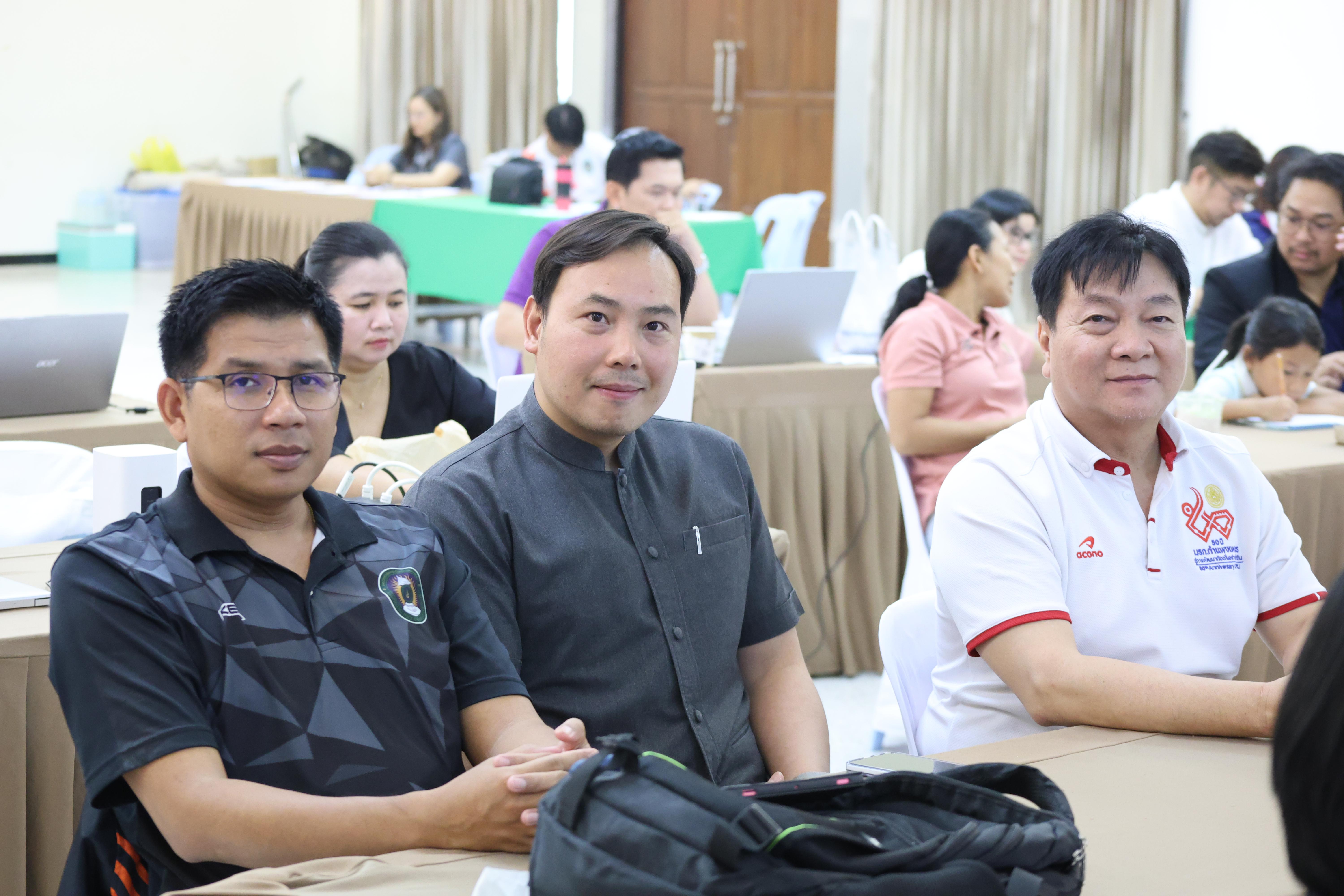 88. คณะครุศาสตร์ มหาวิทยาลัยราชภัฏกำแพงเพชร ได้จัดโครงการพัฒนาสมรรถนะครูของครู มหาวิทยาลัยราชภัฏ 38 แห่ง