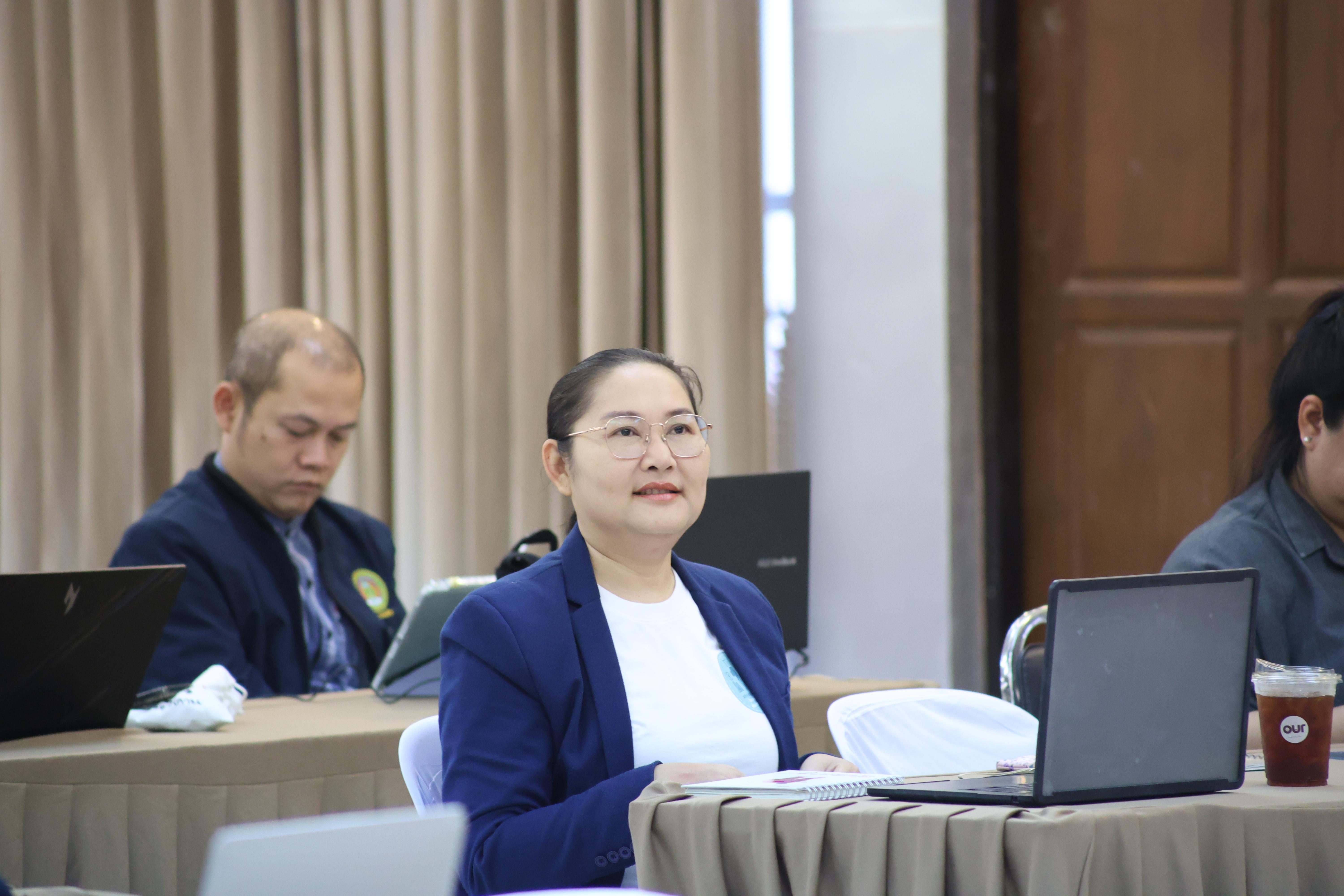 112. คณะครุศาสตร์ มหาวิทยาลัยราชภัฏกำแพงเพชร ได้จัดโครงการพัฒนาสมรรถนะครูของครู มหาวิทยาลัยราชภัฏ 38 แห่ง