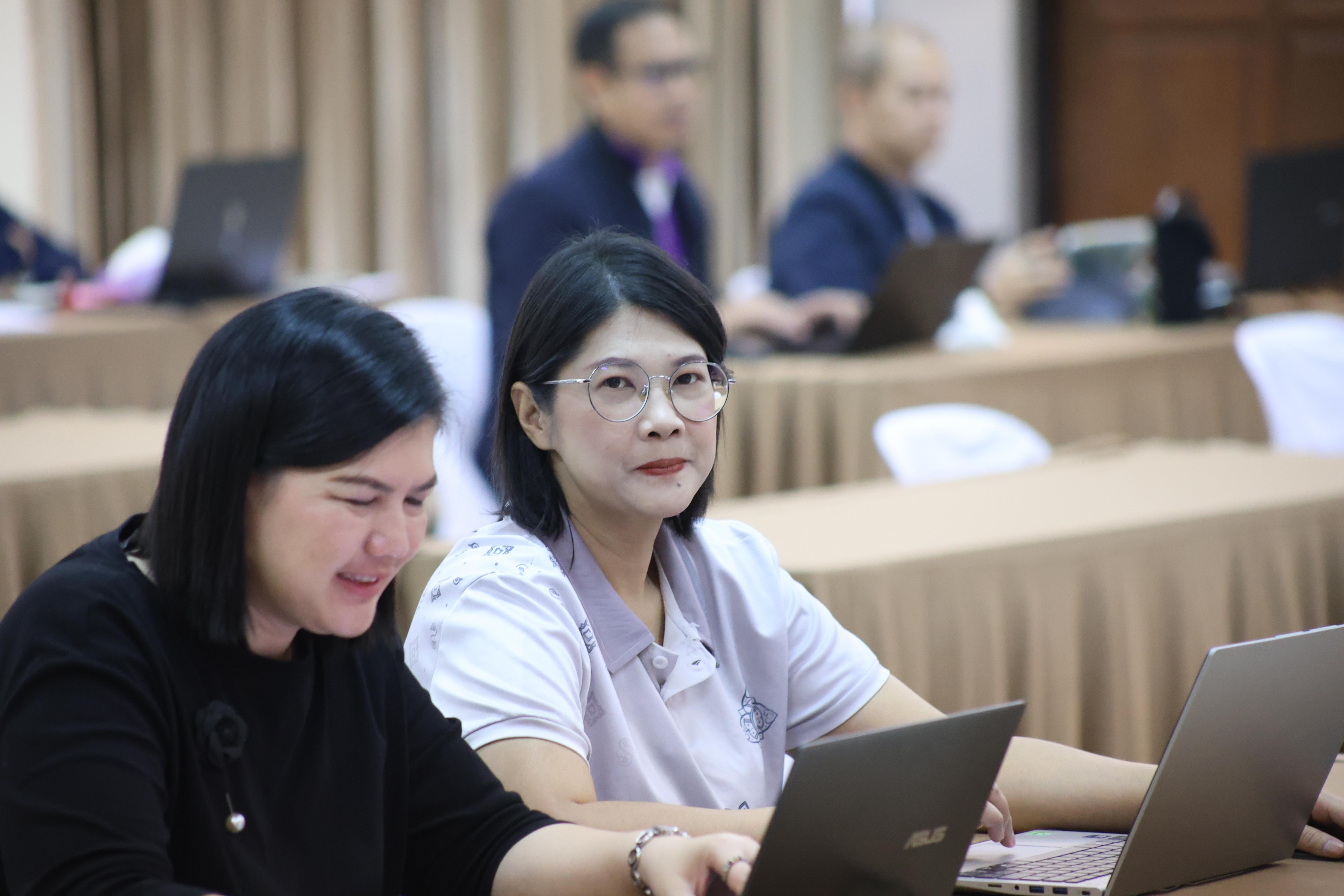 125. คณะครุศาสตร์ มหาวิทยาลัยราชภัฏกำแพงเพชร ได้จัดโครงการพัฒนาสมรรถนะครูของครู มหาวิทยาลัยราชภัฏ 38 แห่ง