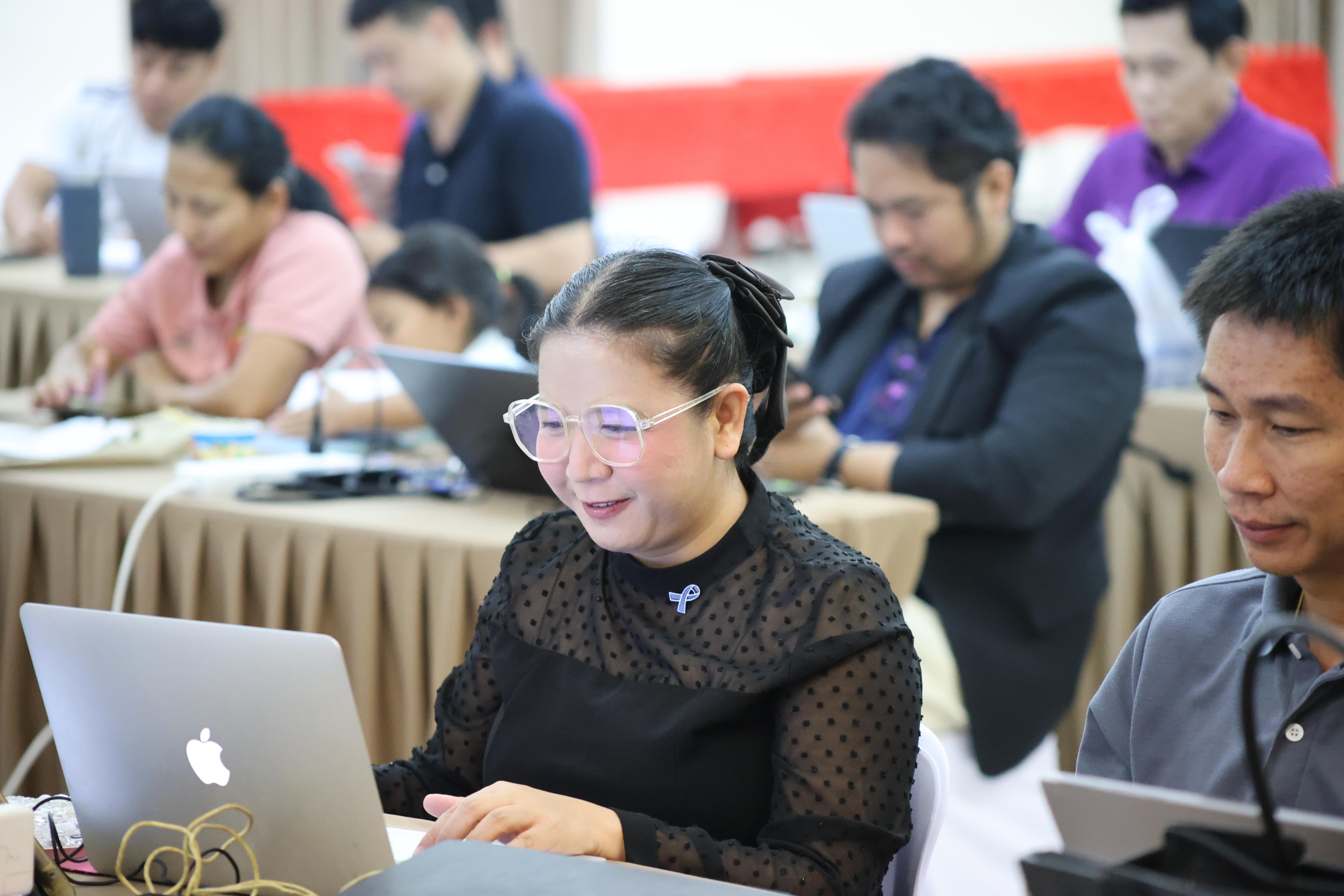 155. คณะครุศาสตร์ มหาวิทยาลัยราชภัฏกำแพงเพชร ได้จัดโครงการพัฒนาสมรรถนะครูของครู มหาวิทยาลัยราชภัฏ 38 แห่ง