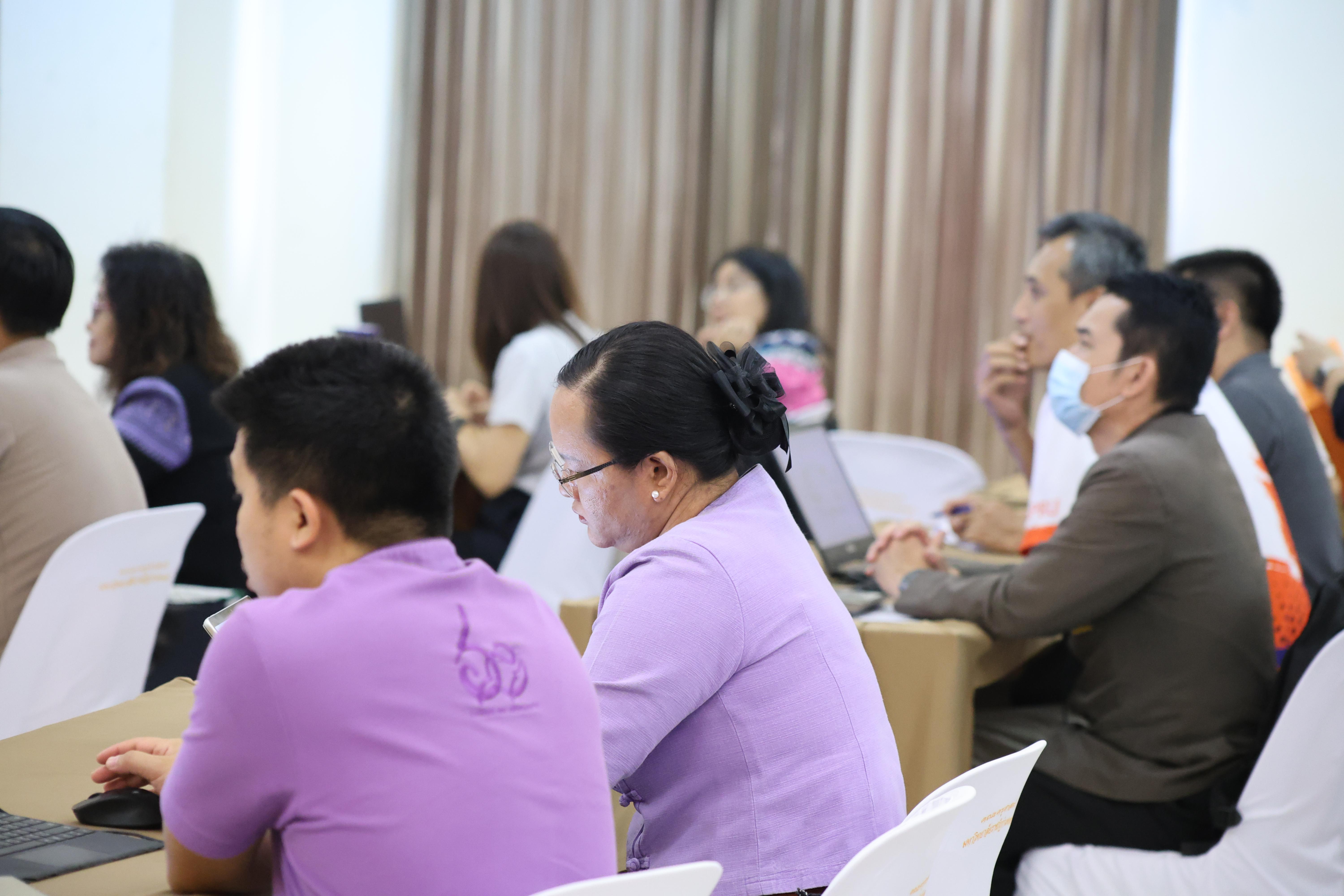 169. คณะครุศาสตร์ มหาวิทยาลัยราชภัฏกำแพงเพชร ได้จัดโครงการพัฒนาสมรรถนะครูของครู มหาวิทยาลัยราชภัฏ 38 แห่ง