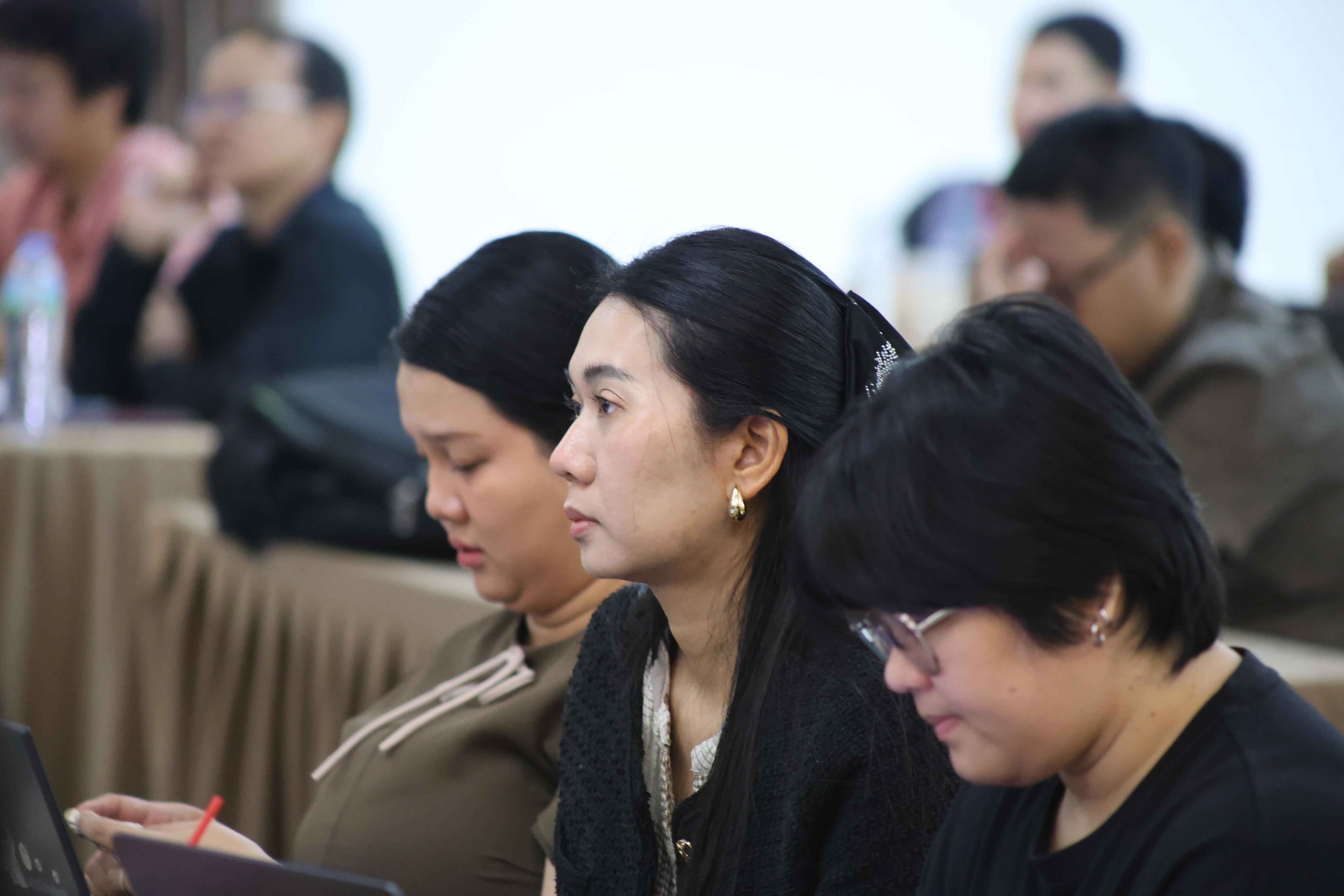 173. คณะครุศาสตร์ มหาวิทยาลัยราชภัฏกำแพงเพชร ได้จัดโครงการพัฒนาสมรรถนะครูของครู มหาวิทยาลัยราชภัฏ 38 แห่ง