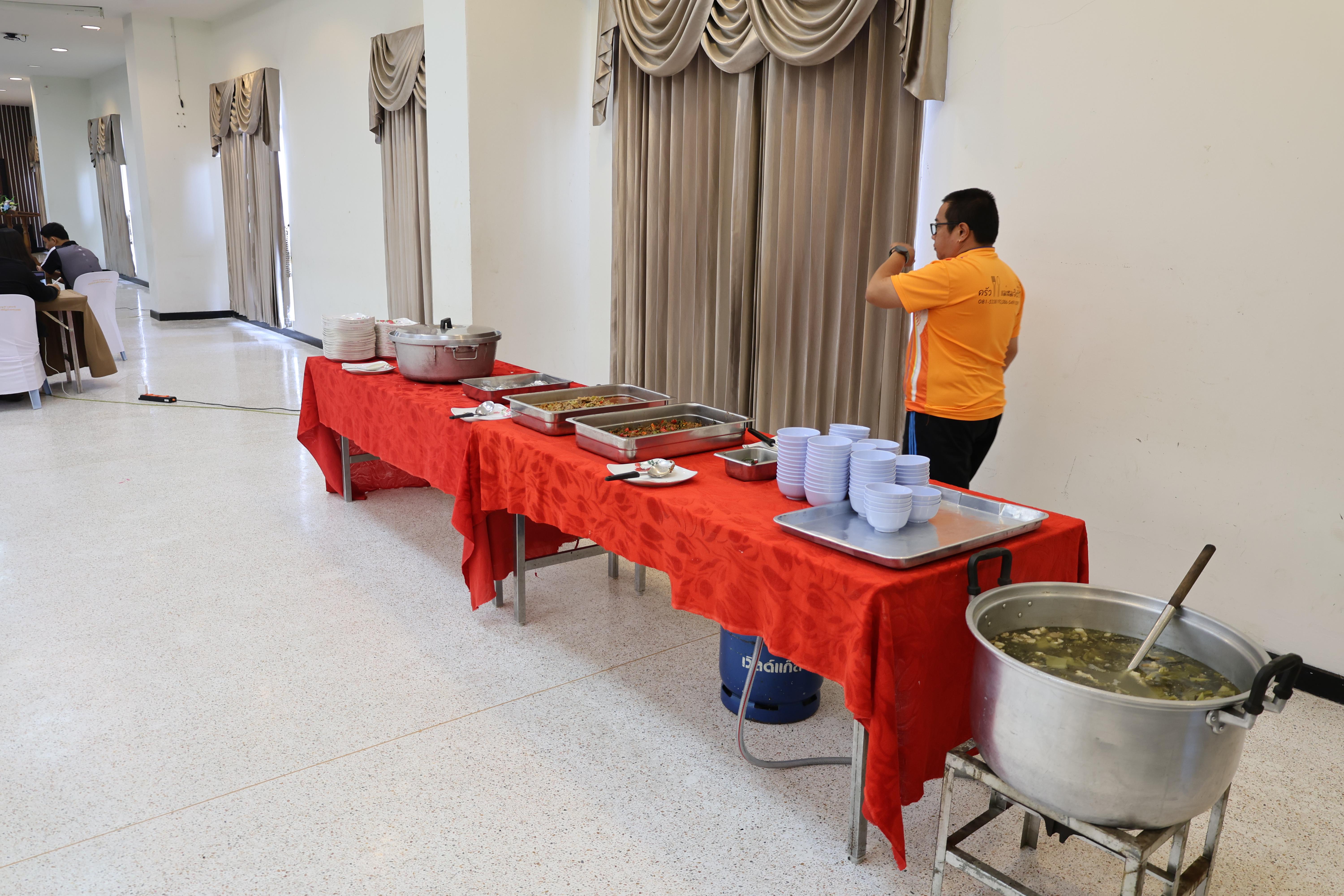 222. คณะครุศาสตร์ มหาวิทยาลัยราชภัฏกำแพงเพชร ได้จัดโครงการพัฒนาสมรรถนะครูของครู มหาวิทยาลัยราชภัฏ 38 แห่ง