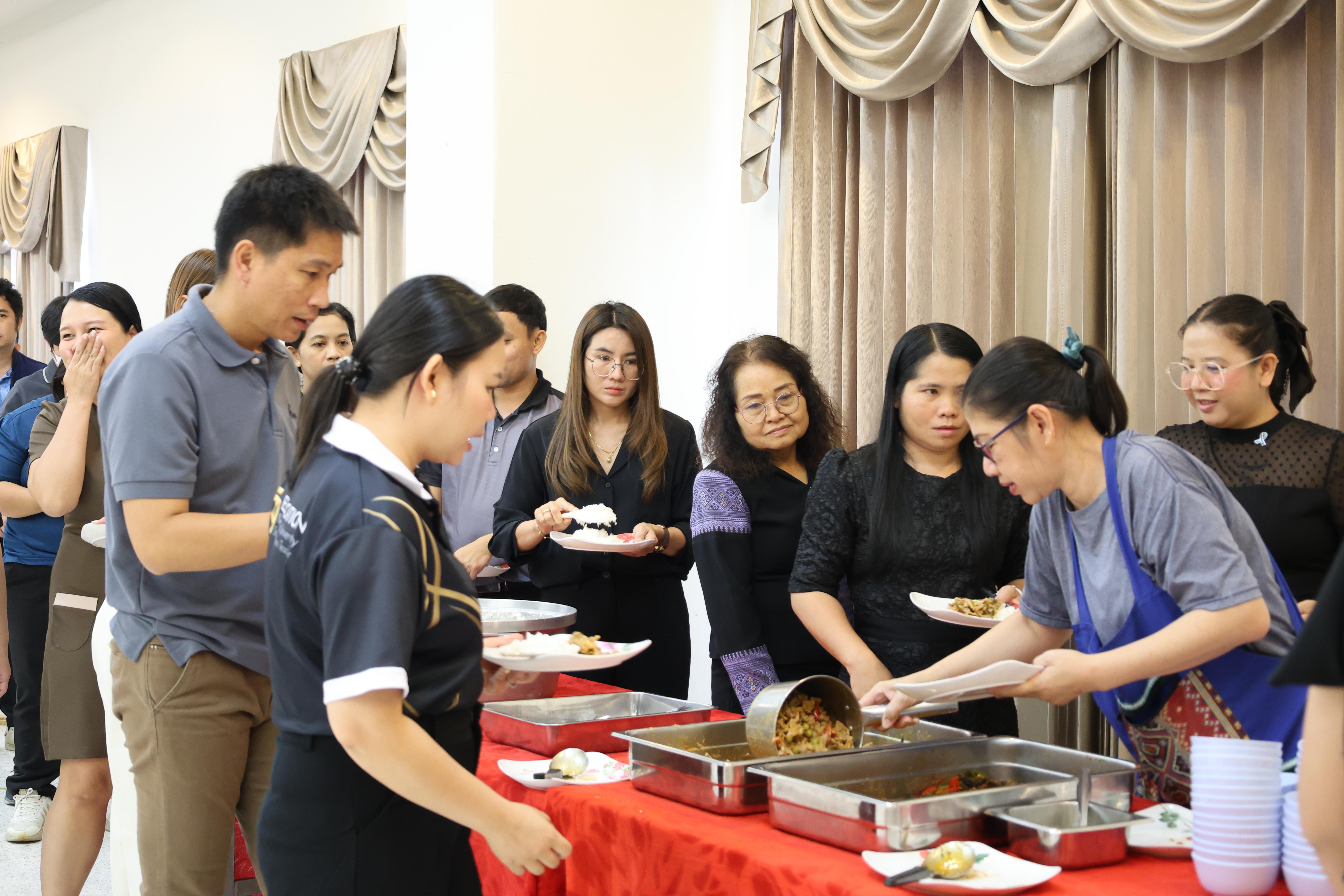 252. คณะครุศาสตร์ มหาวิทยาลัยราชภัฏกำแพงเพชร ได้จัดโครงการพัฒนาสมรรถนะครูของครู มหาวิทยาลัยราชภัฏ 38 แห่ง