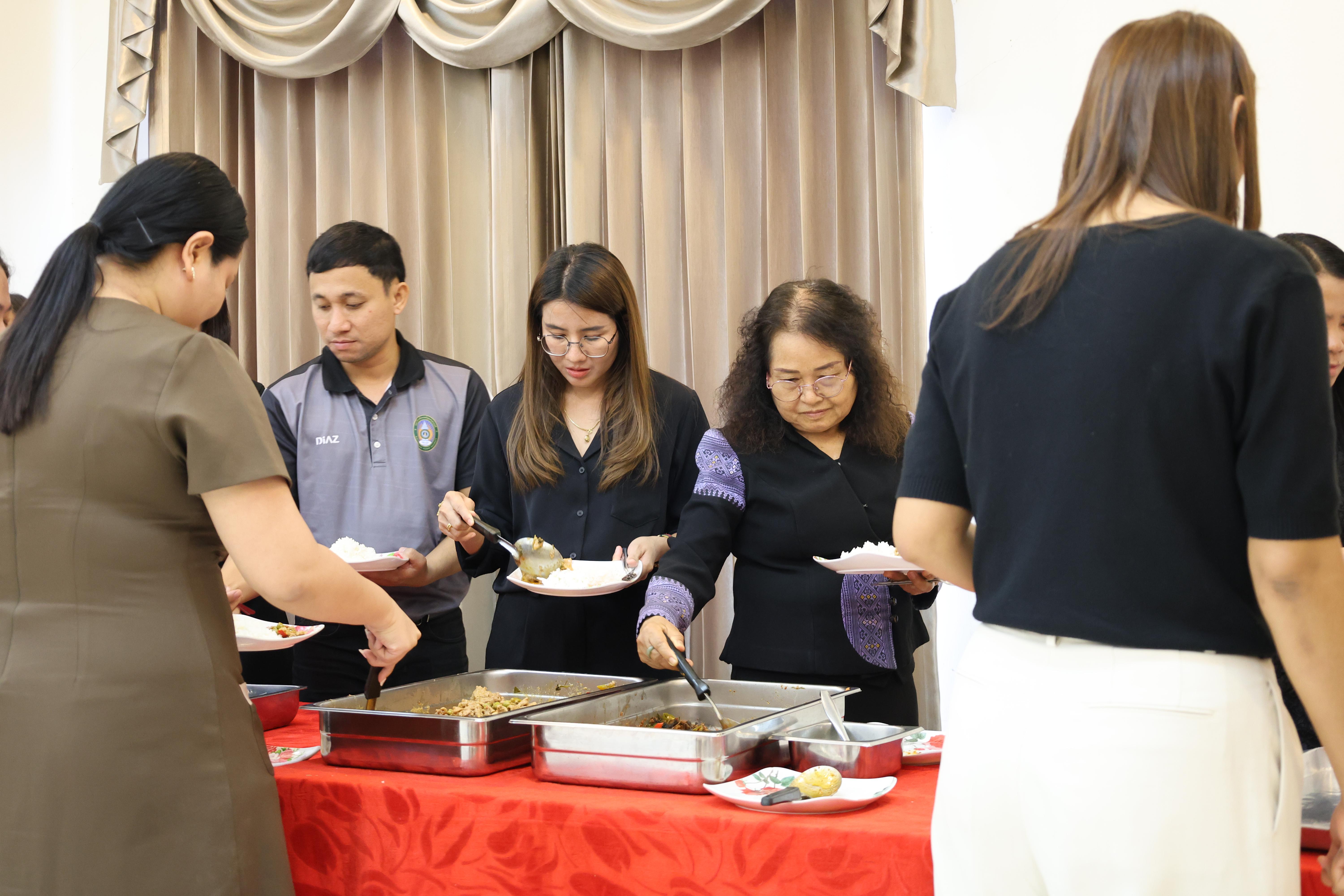 254. คณะครุศาสตร์ มหาวิทยาลัยราชภัฏกำแพงเพชร ได้จัดโครงการพัฒนาสมรรถนะครูของครู มหาวิทยาลัยราชภัฏ 38 แห่ง