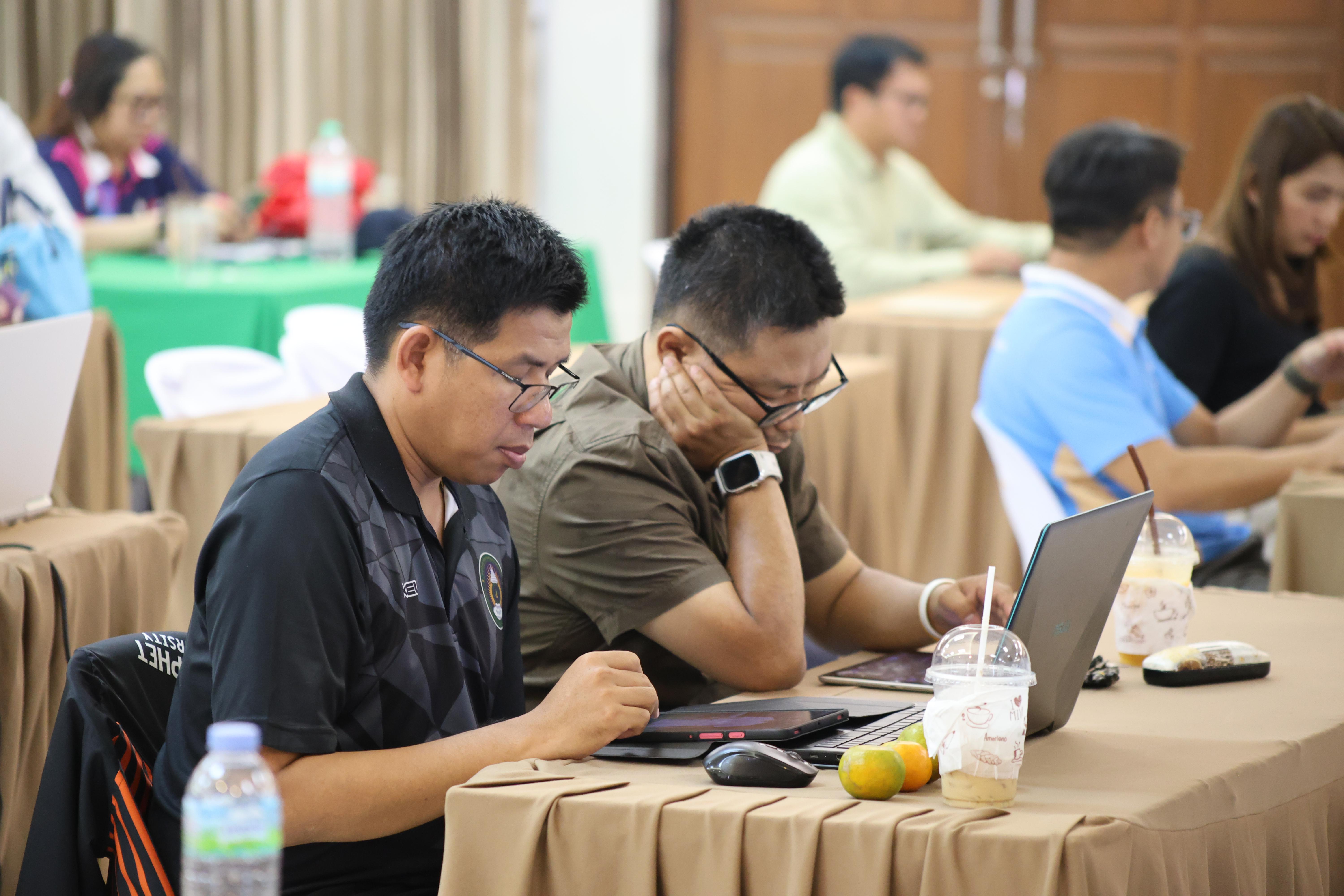 267. คณะครุศาสตร์ มหาวิทยาลัยราชภัฏกำแพงเพชร ได้จัดโครงการพัฒนาสมรรถนะครูของครู มหาวิทยาลัยราชภัฏ 38 แห่ง