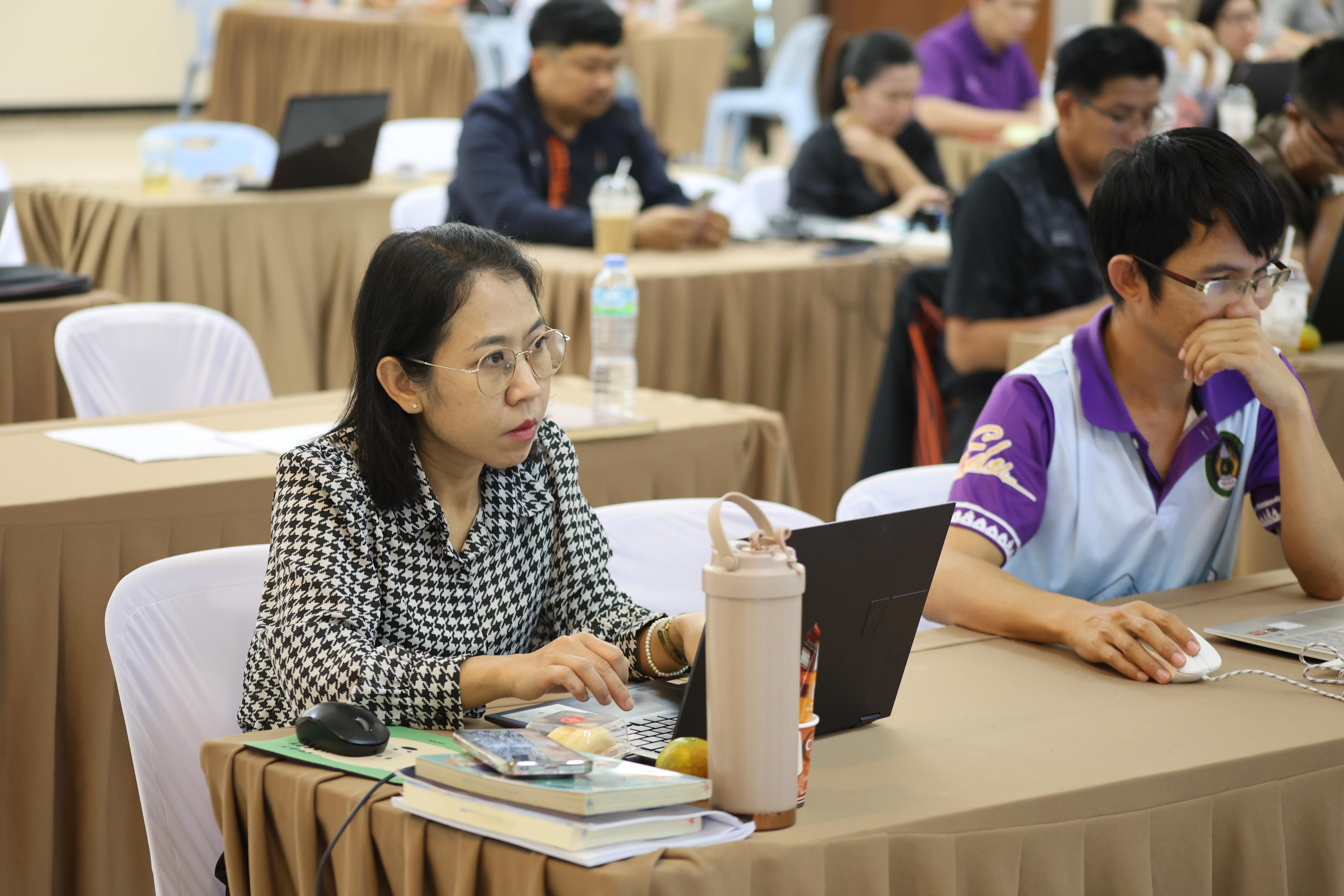 268. คณะครุศาสตร์ มหาวิทยาลัยราชภัฏกำแพงเพชร ได้จัดโครงการพัฒนาสมรรถนะครูของครู มหาวิทยาลัยราชภัฏ 38 แห่ง