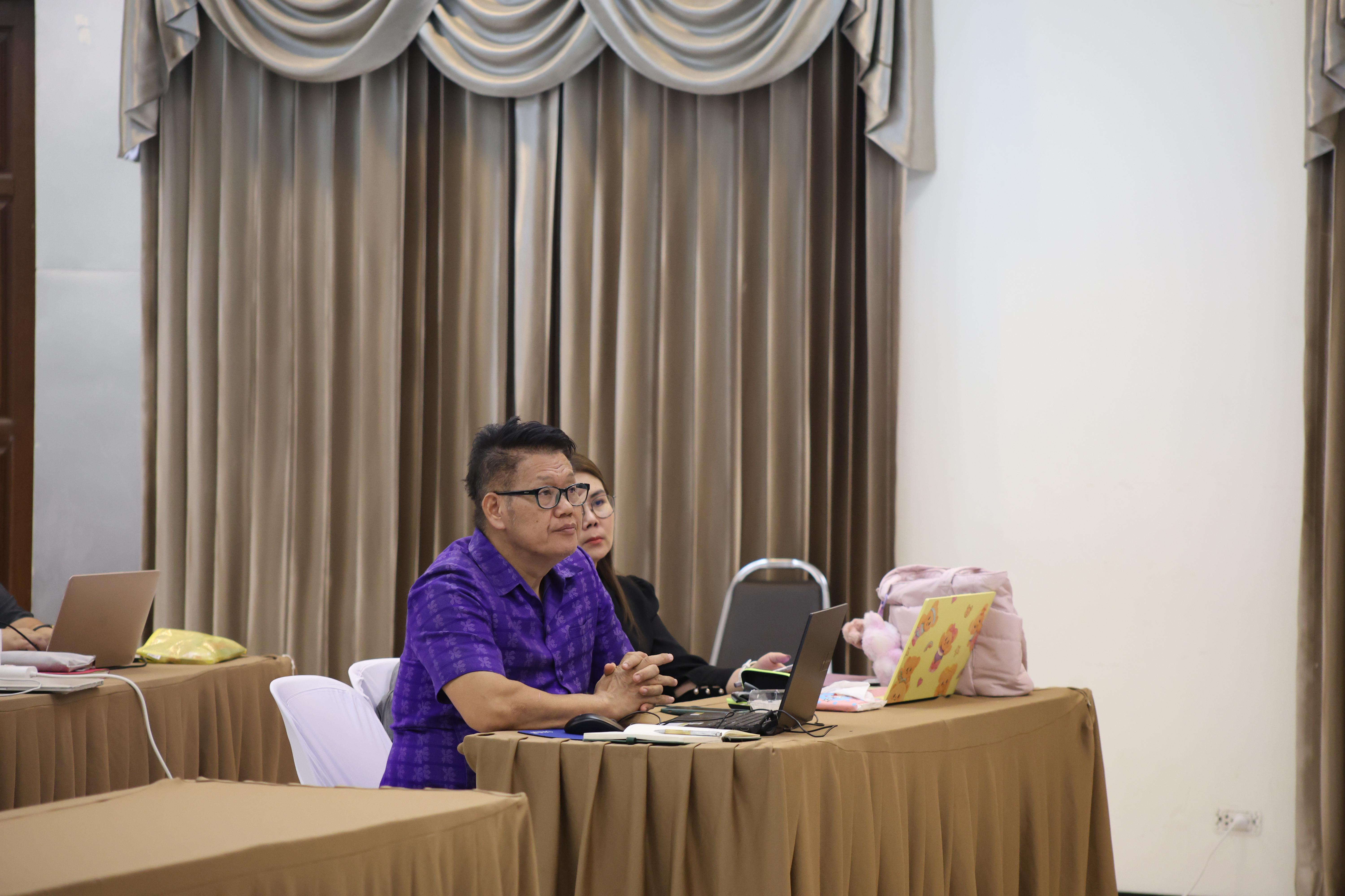 286. คณะครุศาสตร์ มหาวิทยาลัยราชภัฏกำแพงเพชร ได้จัดโครงการพัฒนาสมรรถนะครูของครู มหาวิทยาลัยราชภัฏ 38 แห่ง