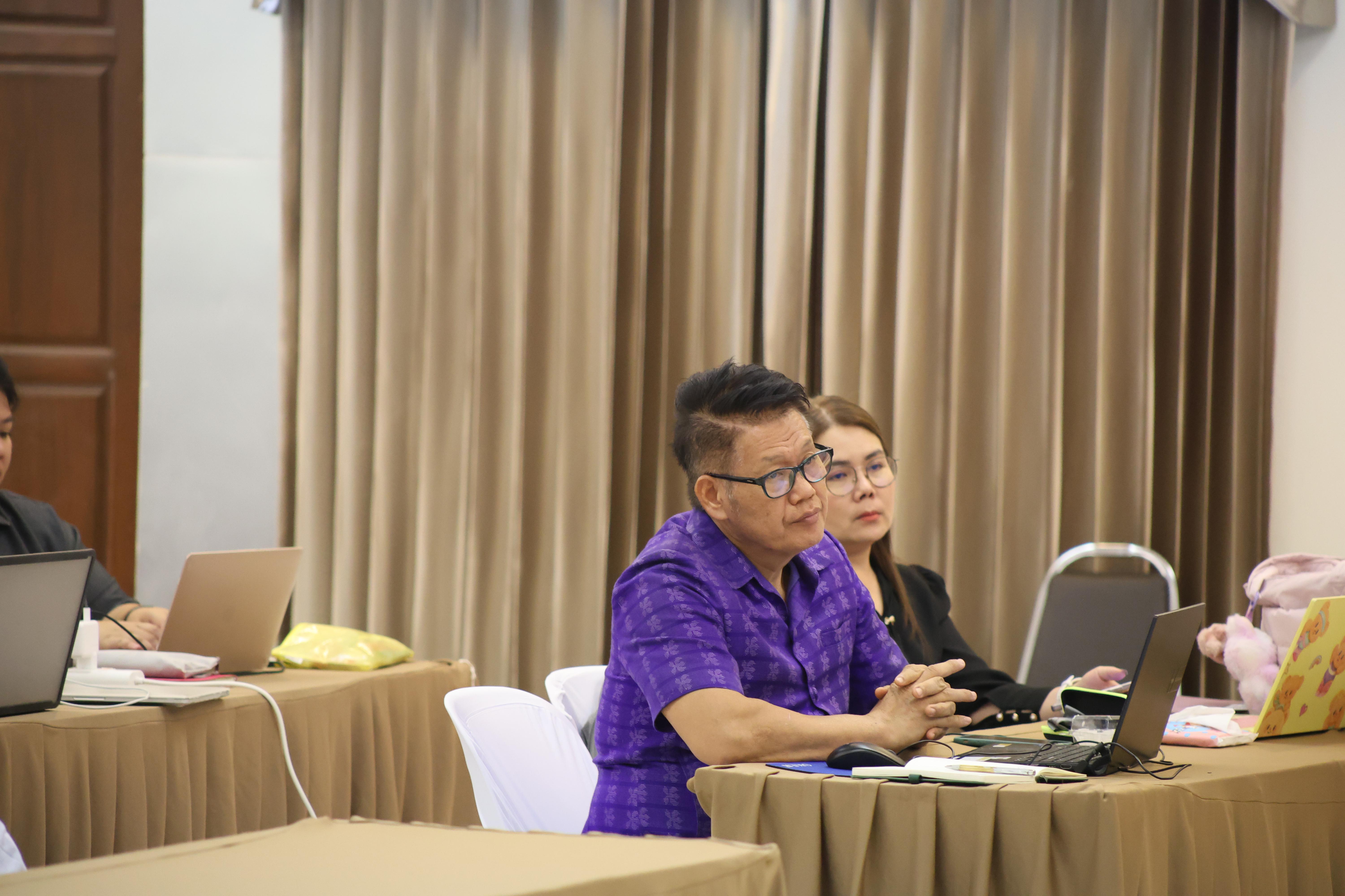 288. คณะครุศาสตร์ มหาวิทยาลัยราชภัฏกำแพงเพชร ได้จัดโครงการพัฒนาสมรรถนะครูของครู มหาวิทยาลัยราชภัฏ 38 แห่ง