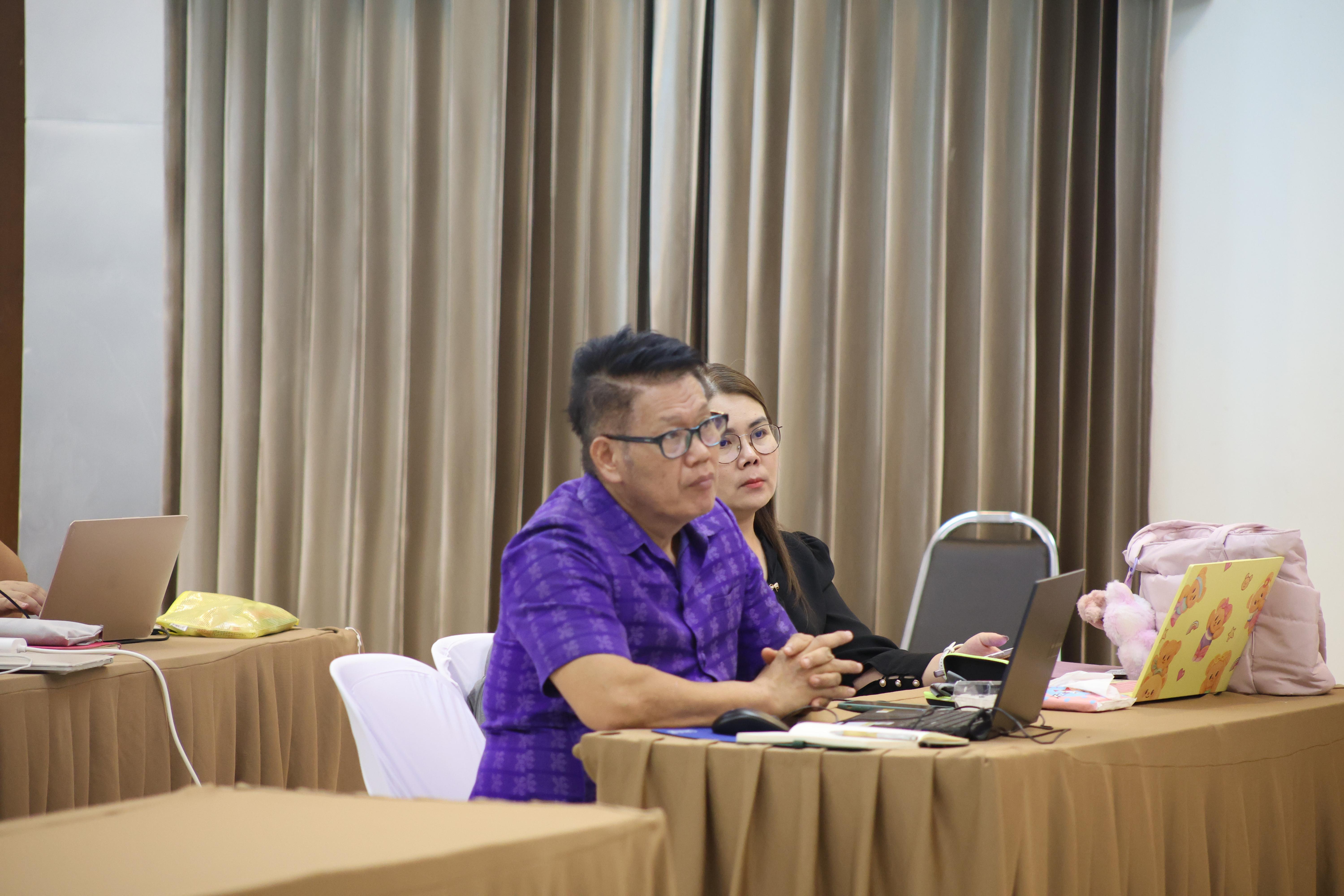 289. คณะครุศาสตร์ มหาวิทยาลัยราชภัฏกำแพงเพชร ได้จัดโครงการพัฒนาสมรรถนะครูของครู มหาวิทยาลัยราชภัฏ 38 แห่ง