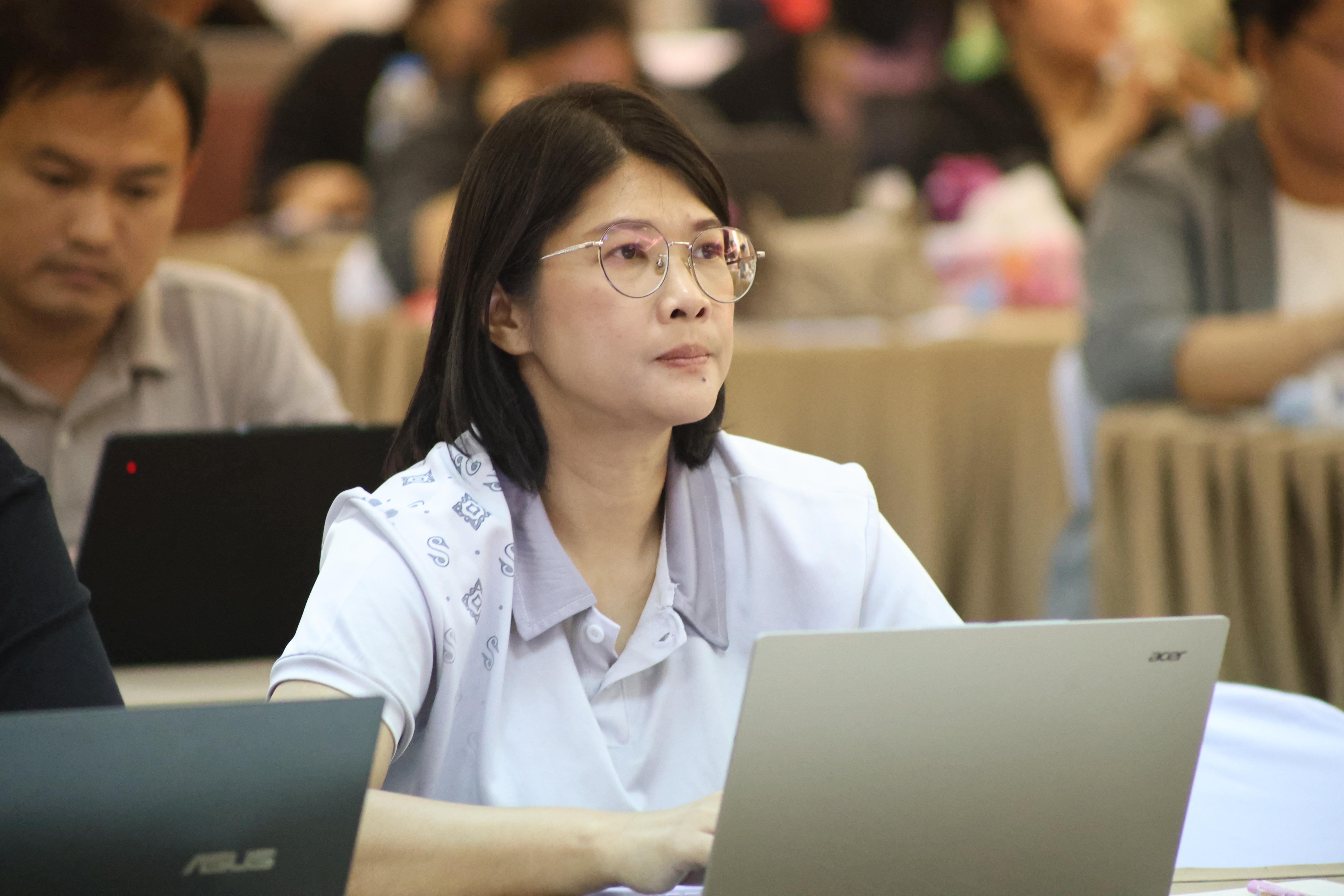 296. คณะครุศาสตร์ มหาวิทยาลัยราชภัฏกำแพงเพชร ได้จัดโครงการพัฒนาสมรรถนะครูของครู มหาวิทยาลัยราชภัฏ 38 แห่ง