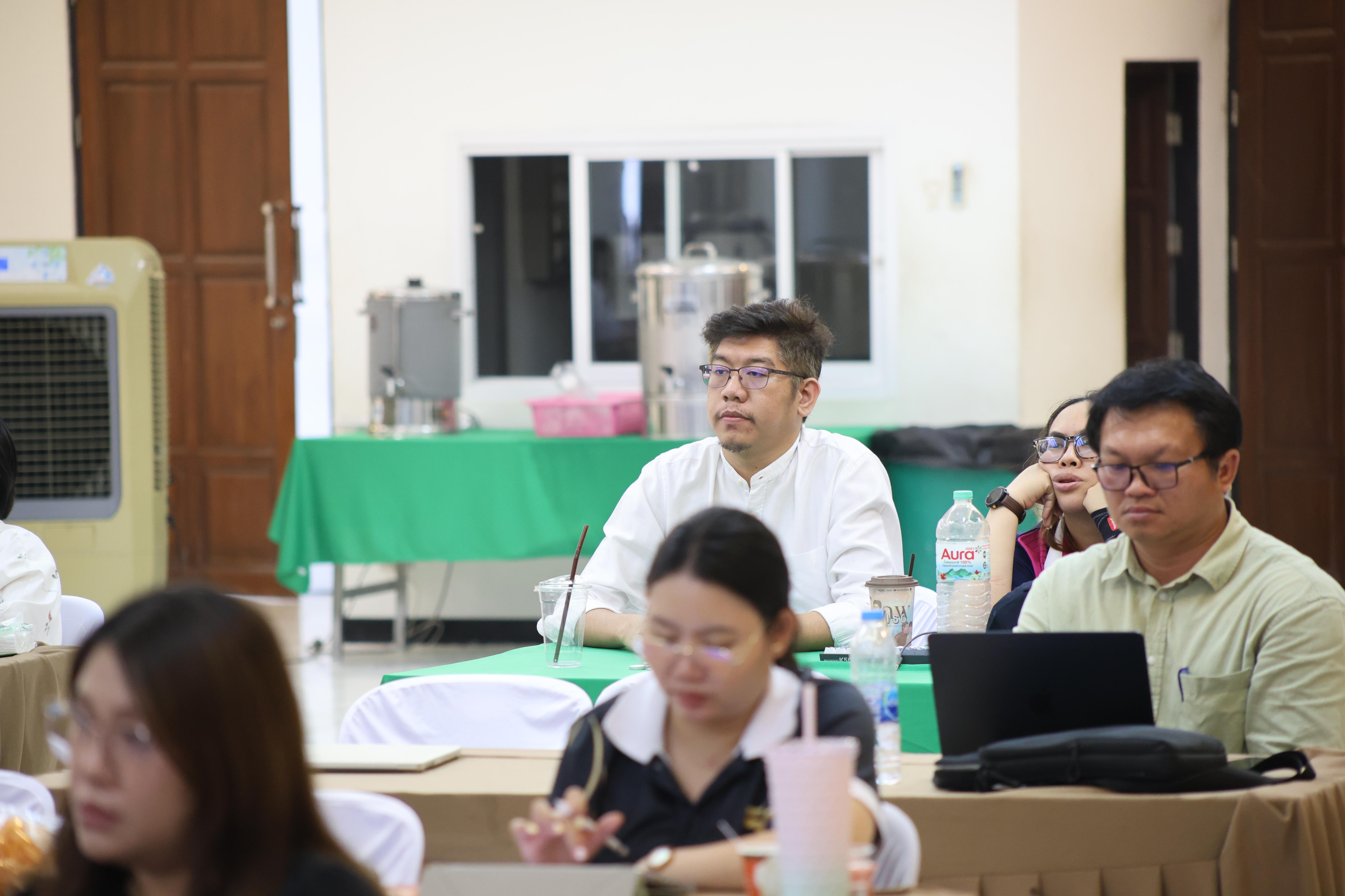 327. คณะครุศาสตร์ มหาวิทยาลัยราชภัฏกำแพงเพชร ได้จัดโครงการพัฒนาสมรรถนะครูของครู มหาวิทยาลัยราชภัฏ 38 แห่ง