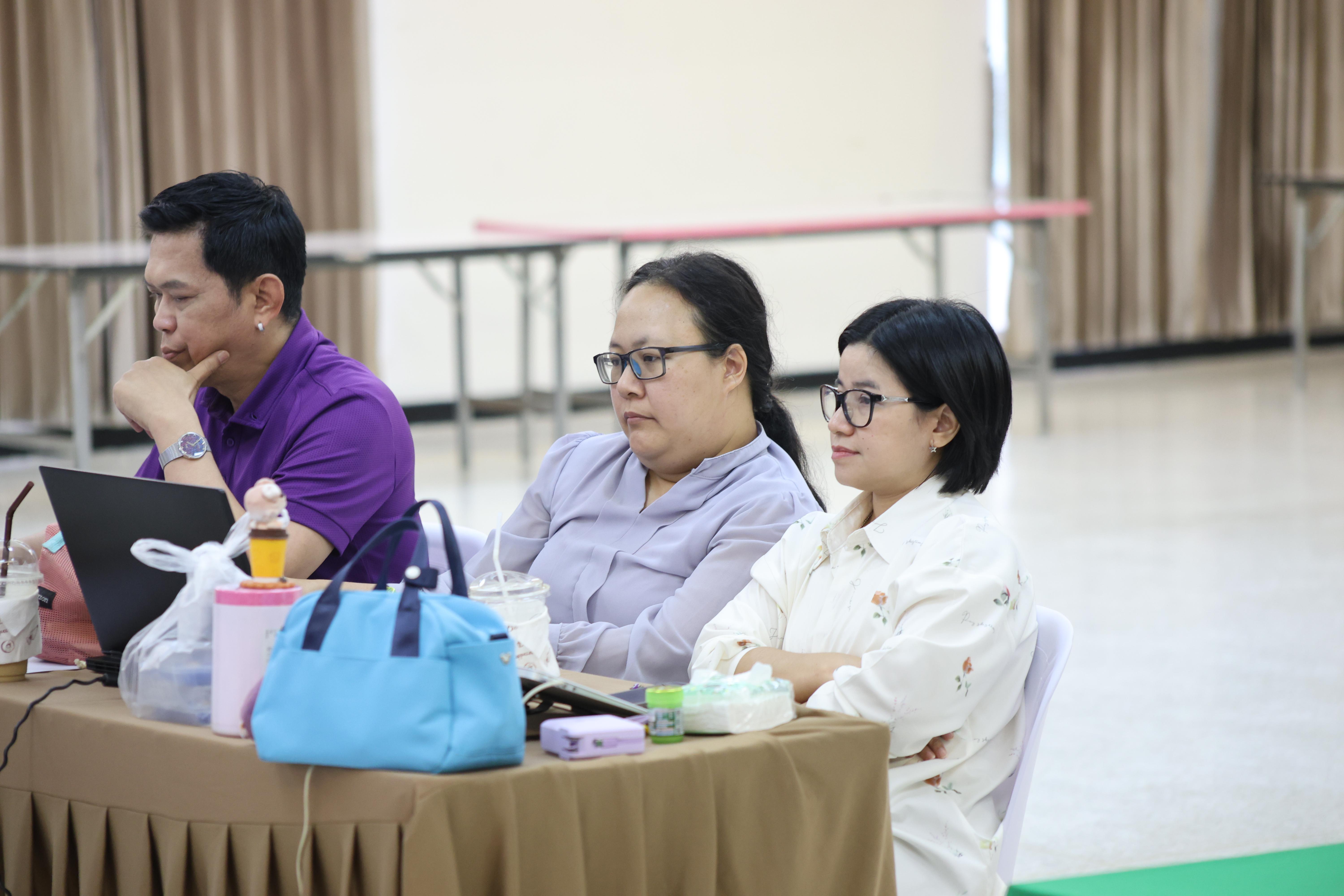 346. คณะครุศาสตร์ มหาวิทยาลัยราชภัฏกำแพงเพชร ได้จัดโครงการพัฒนาสมรรถนะครูของครู มหาวิทยาลัยราชภัฏ 38 แห่ง