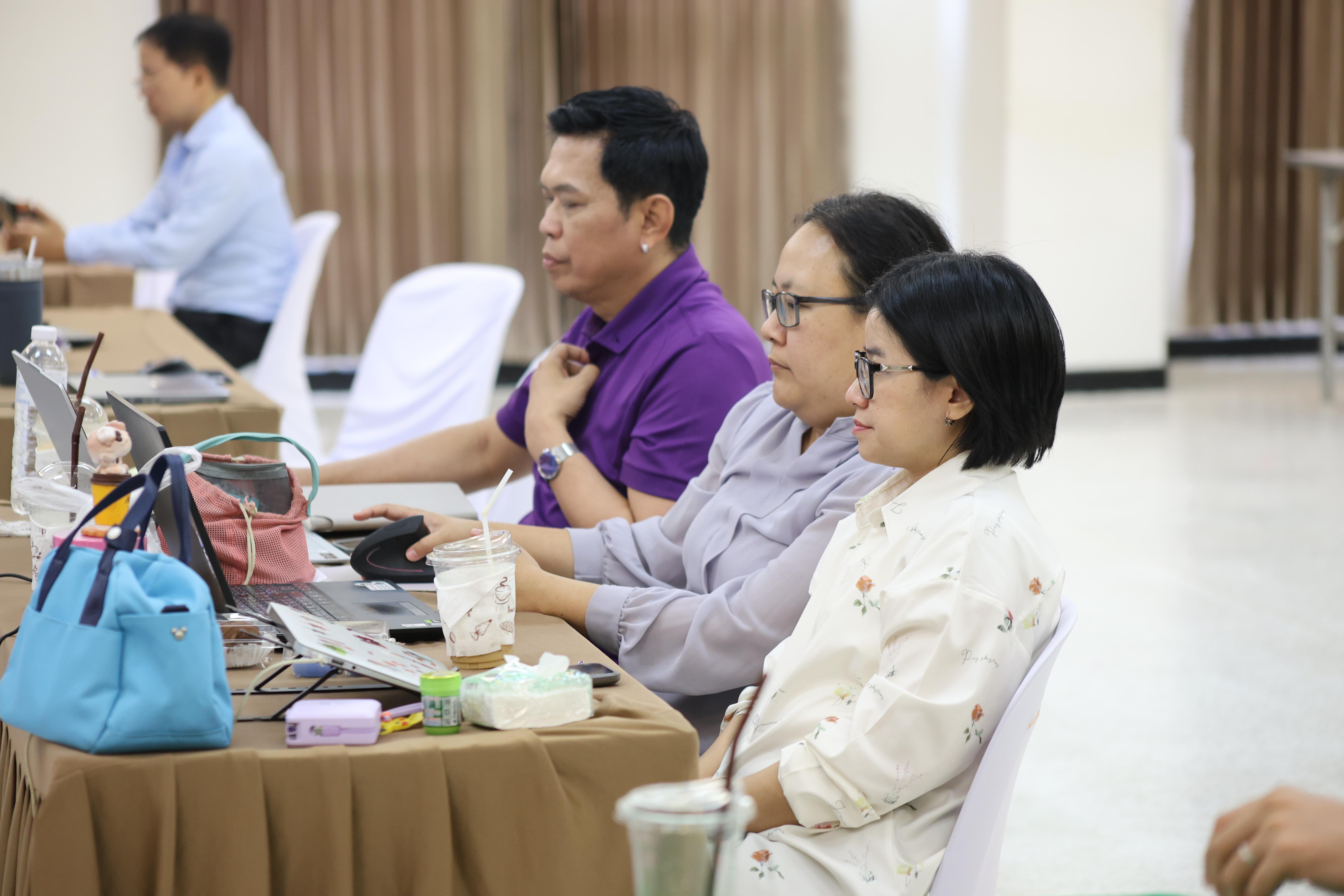 352. คณะครุศาสตร์ มหาวิทยาลัยราชภัฏกำแพงเพชร ได้จัดโครงการพัฒนาสมรรถนะครูของครู มหาวิทยาลัยราชภัฏ 38 แห่ง