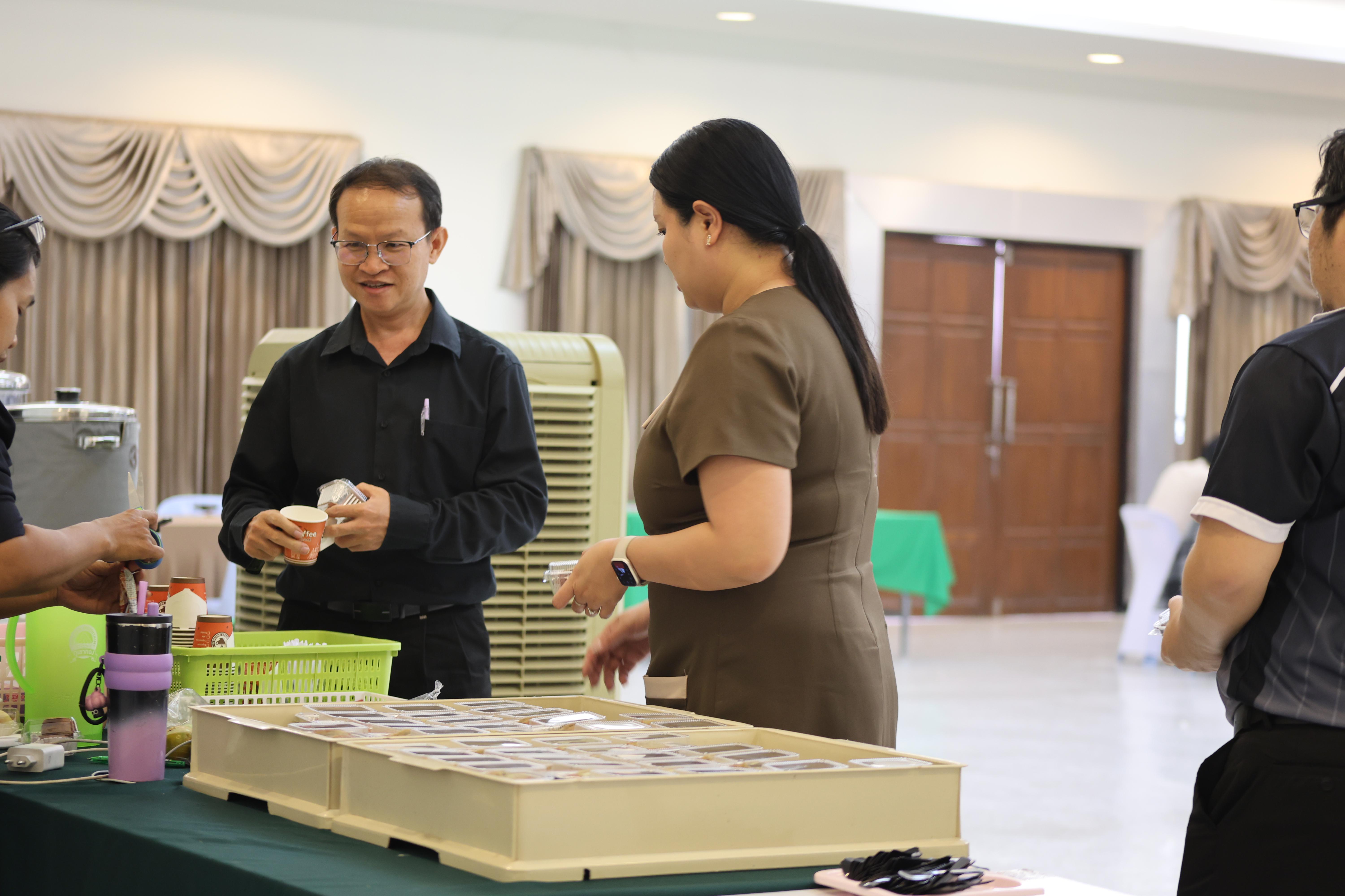 365. คณะครุศาสตร์ มหาวิทยาลัยราชภัฏกำแพงเพชร ได้จัดโครงการพัฒนาสมรรถนะครูของครู มหาวิทยาลัยราชภัฏ 38 แห่ง