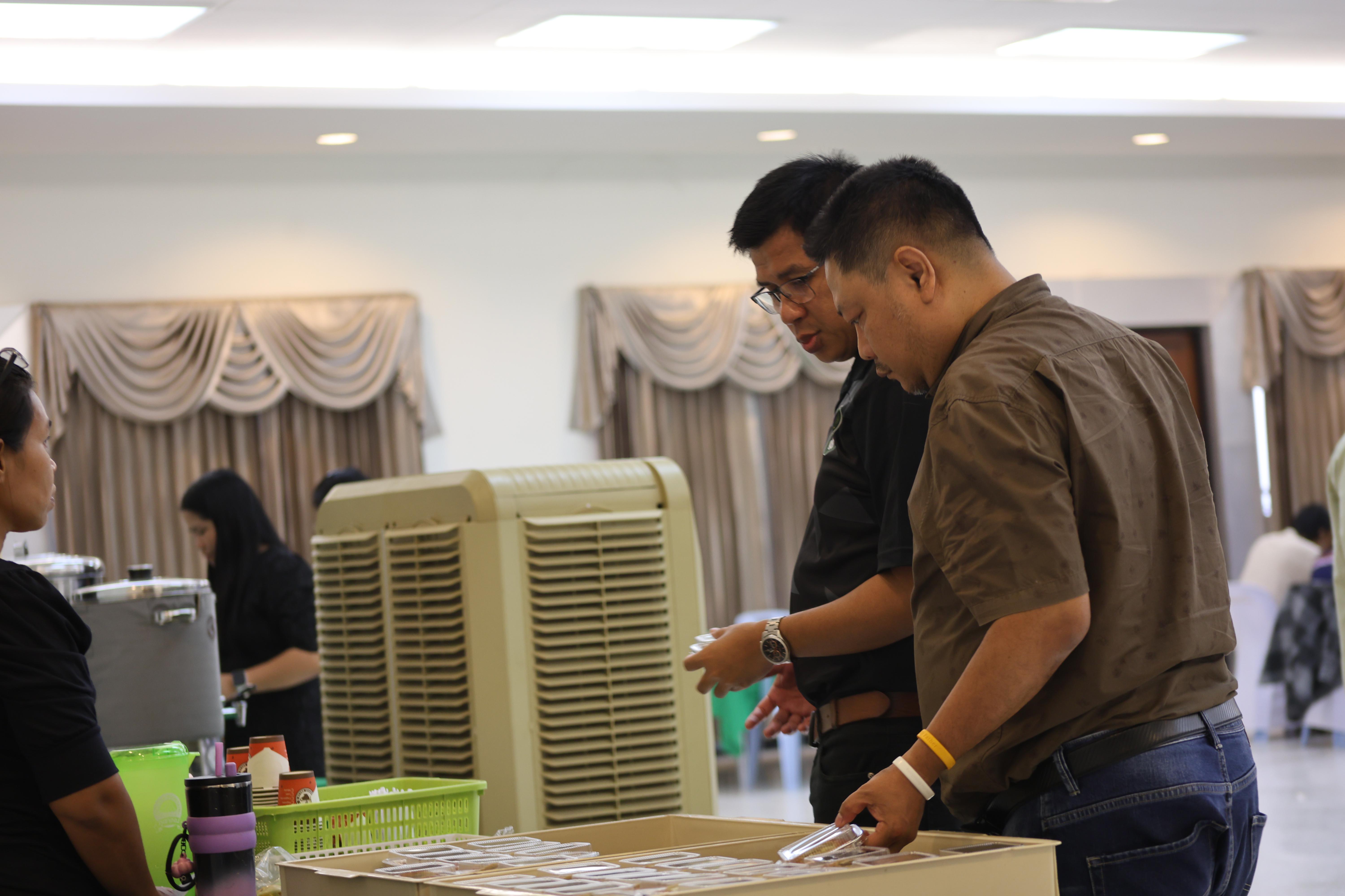 374. คณะครุศาสตร์ มหาวิทยาลัยราชภัฏกำแพงเพชร ได้จัดโครงการพัฒนาสมรรถนะครูของครู มหาวิทยาลัยราชภัฏ 38 แห่ง