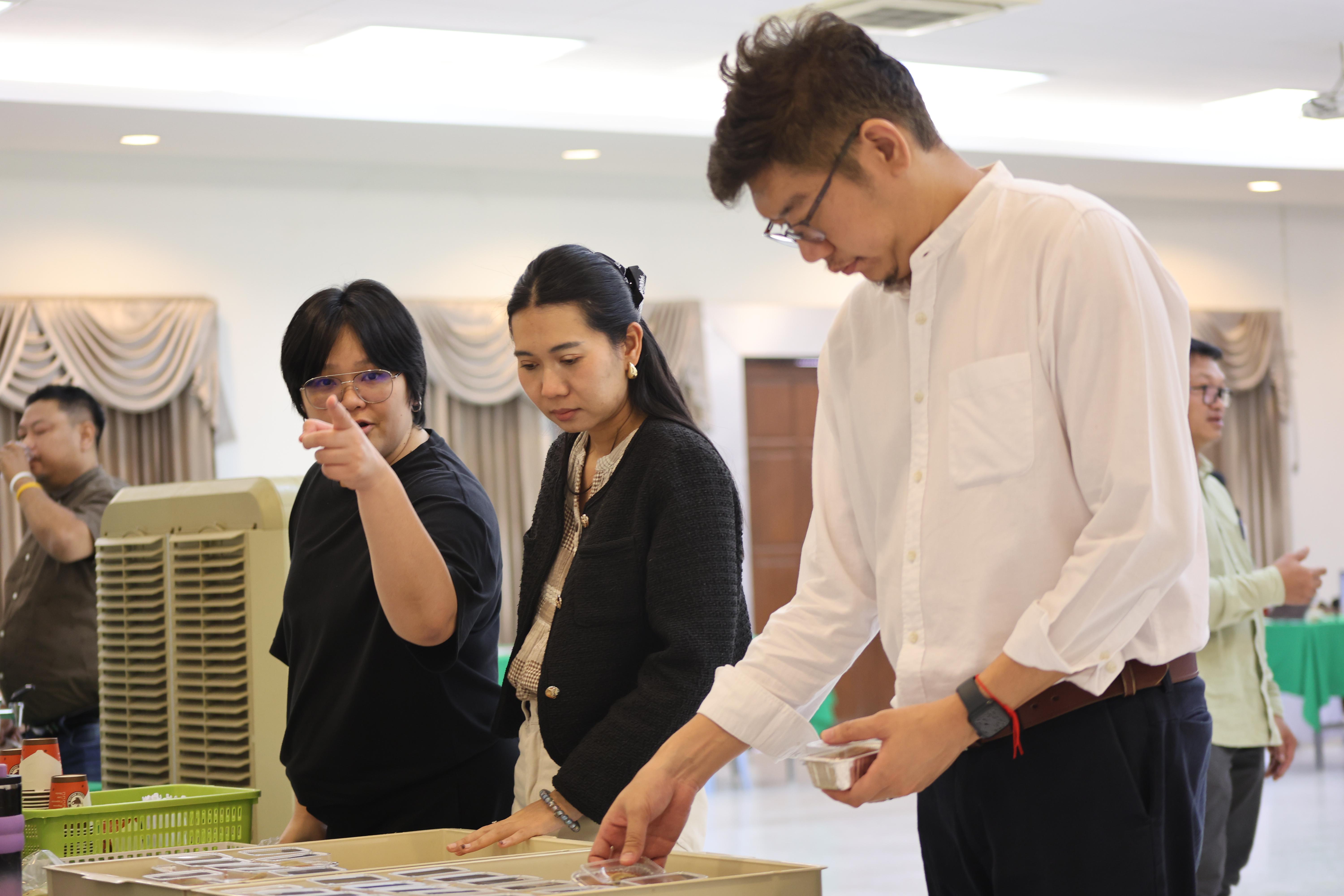 377. คณะครุศาสตร์ มหาวิทยาลัยราชภัฏกำแพงเพชร ได้จัดโครงการพัฒนาสมรรถนะครูของครู มหาวิทยาลัยราชภัฏ 38 แห่ง