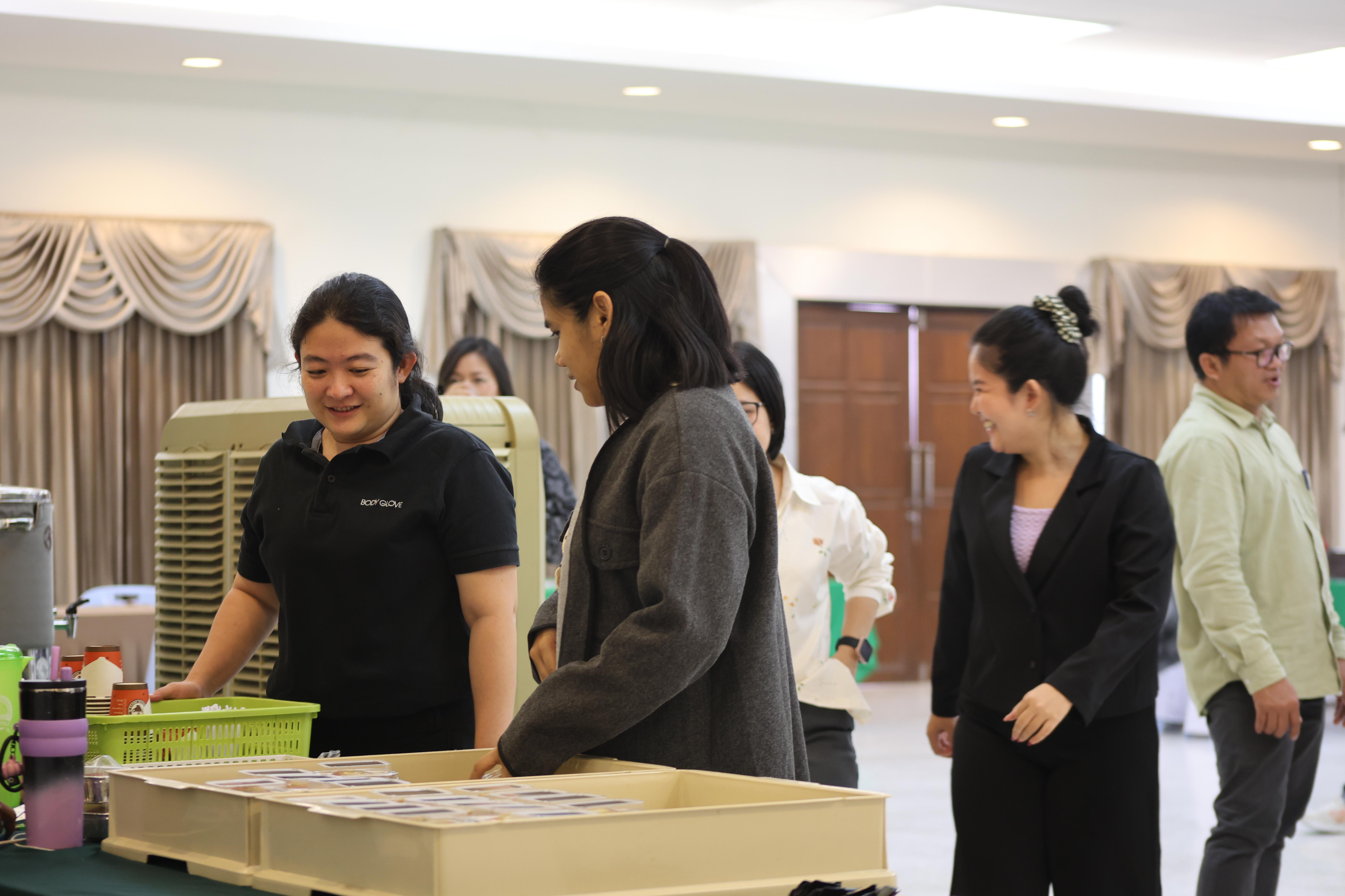 380. คณะครุศาสตร์ มหาวิทยาลัยราชภัฏกำแพงเพชร ได้จัดโครงการพัฒนาสมรรถนะครูของครู มหาวิทยาลัยราชภัฏ 38 แห่ง