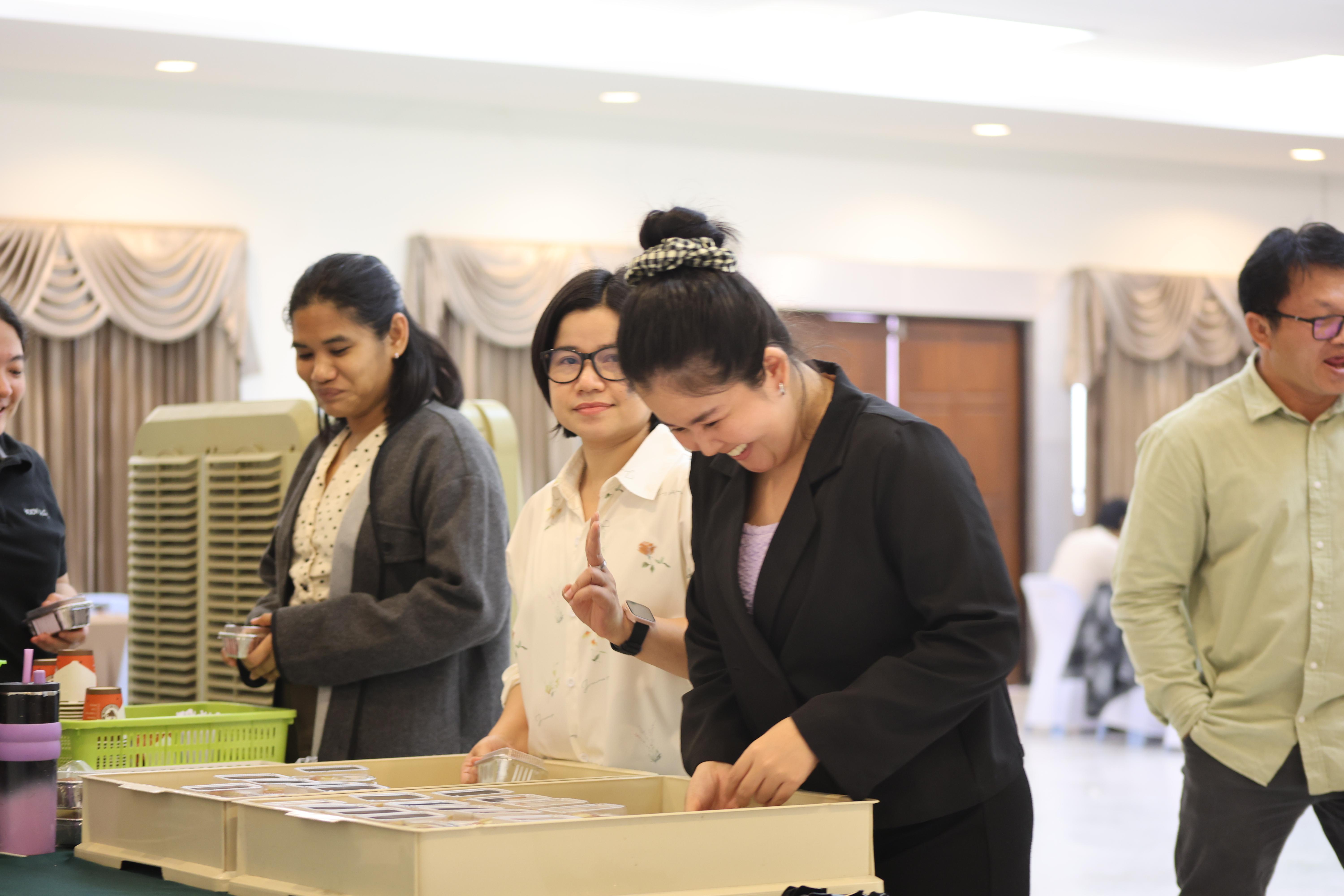 381. คณะครุศาสตร์ มหาวิทยาลัยราชภัฏกำแพงเพชร ได้จัดโครงการพัฒนาสมรรถนะครูของครู มหาวิทยาลัยราชภัฏ 38 แห่ง