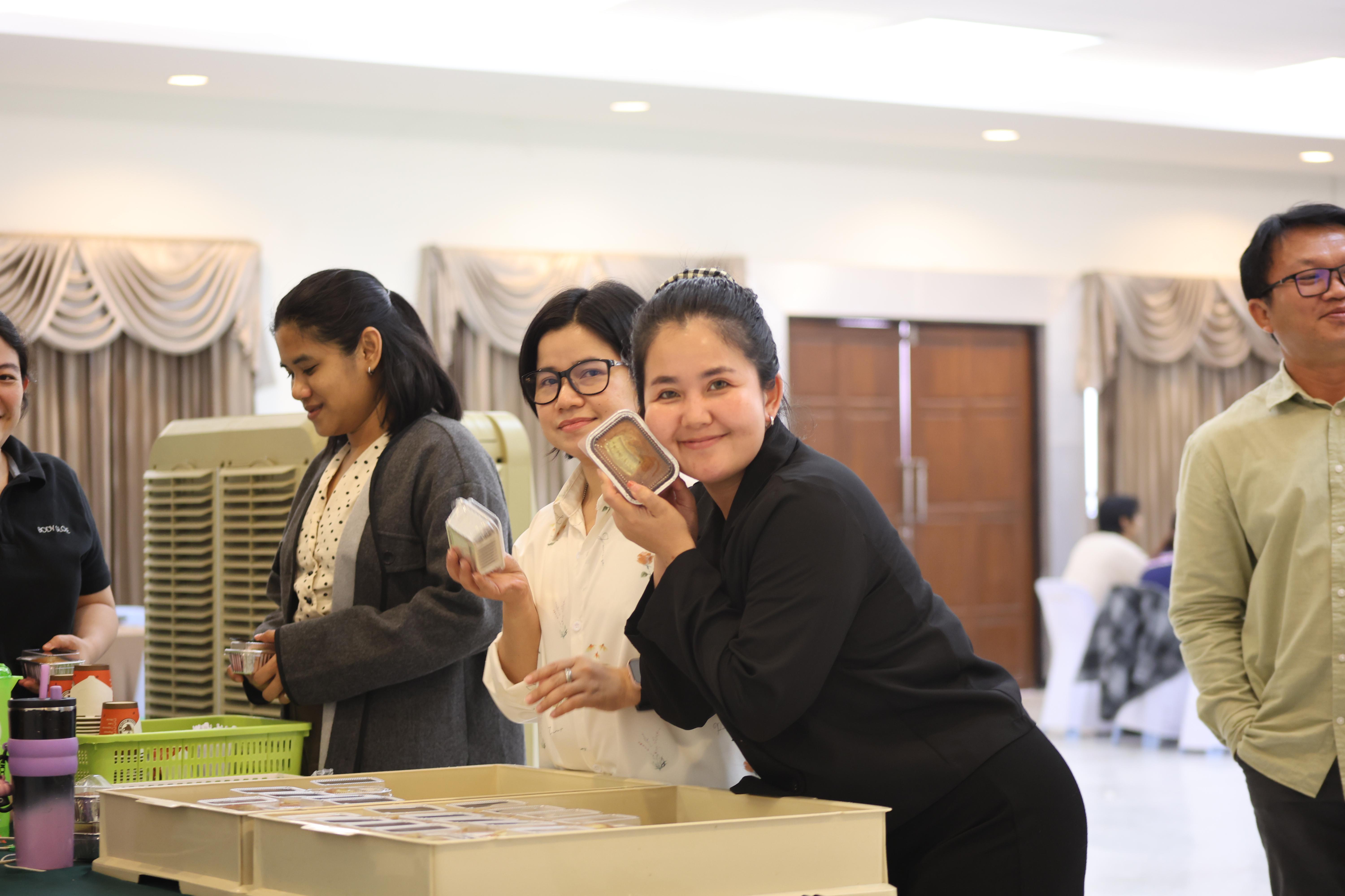 383. คณะครุศาสตร์ มหาวิทยาลัยราชภัฏกำแพงเพชร ได้จัดโครงการพัฒนาสมรรถนะครูของครู มหาวิทยาลัยราชภัฏ 38 แห่ง