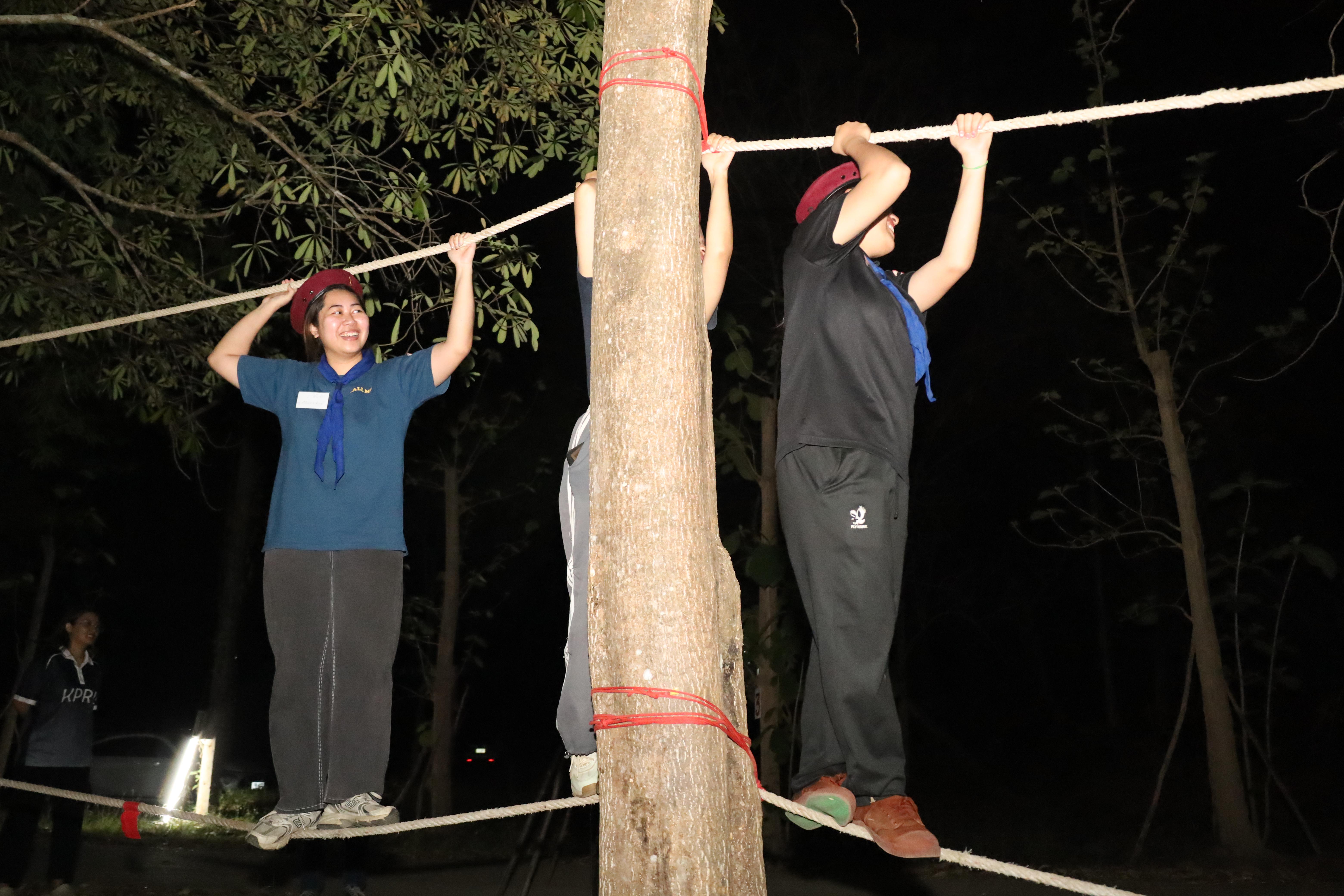 298. กิจกรรมอบรมวิชาผู้กำกับลูกเสือ ขั้นความรู้เบื้องต้น สำหรับนักศึกษาหลักสูตรประกาศนียบัตรบัณฑิต สาขาวิชาชีพครู ประจำปีการศึกษา 2568