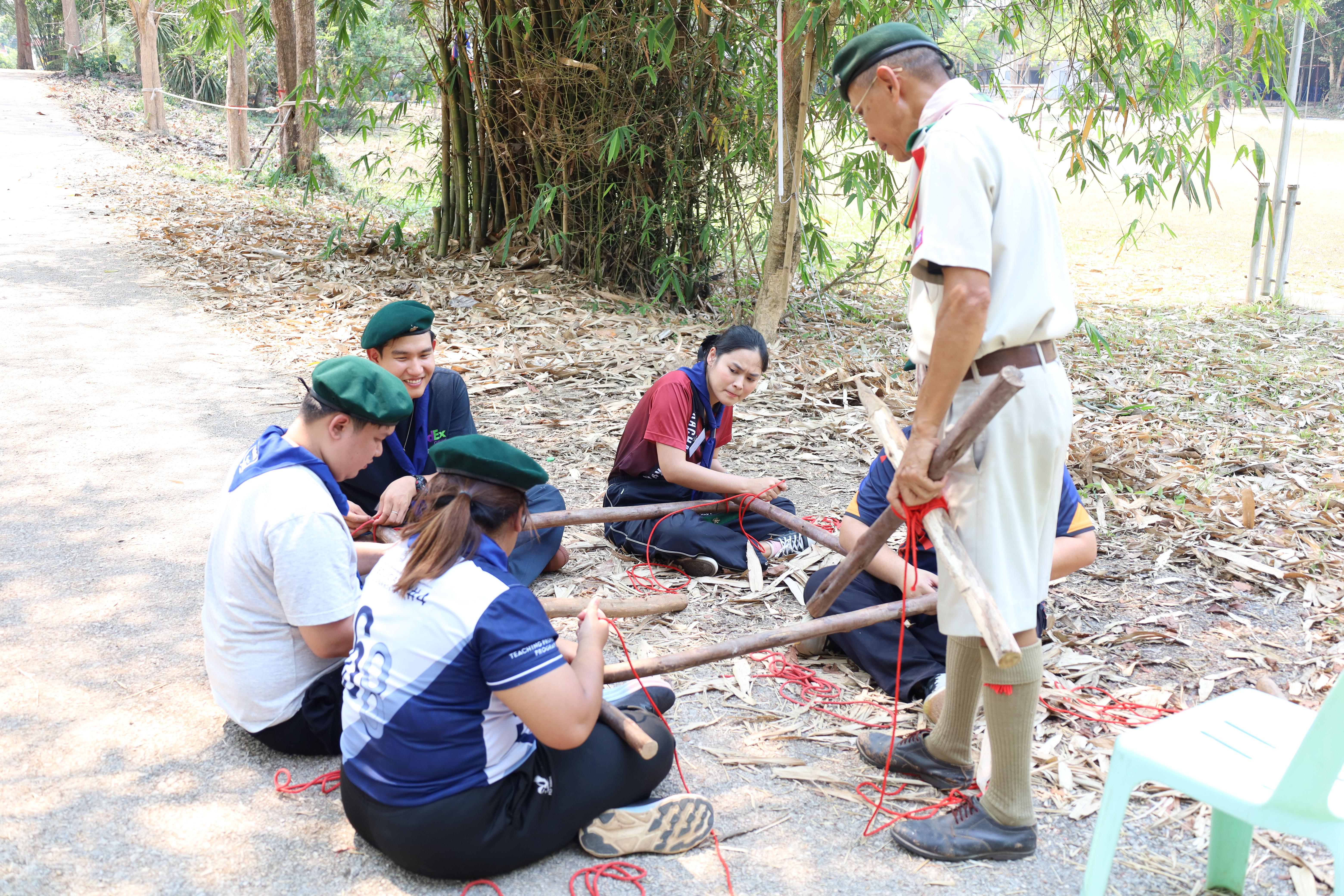 425. กิจกรรมอบรมวิชาผู้กำกับลูกเสือ ขั้นความรู้เบื้องต้น สำหรับนักศึกษาหลักสูตรประกาศนียบัตรบัณฑิต สาขาวิชาชีพครู ประจำปีการศึกษา 2568