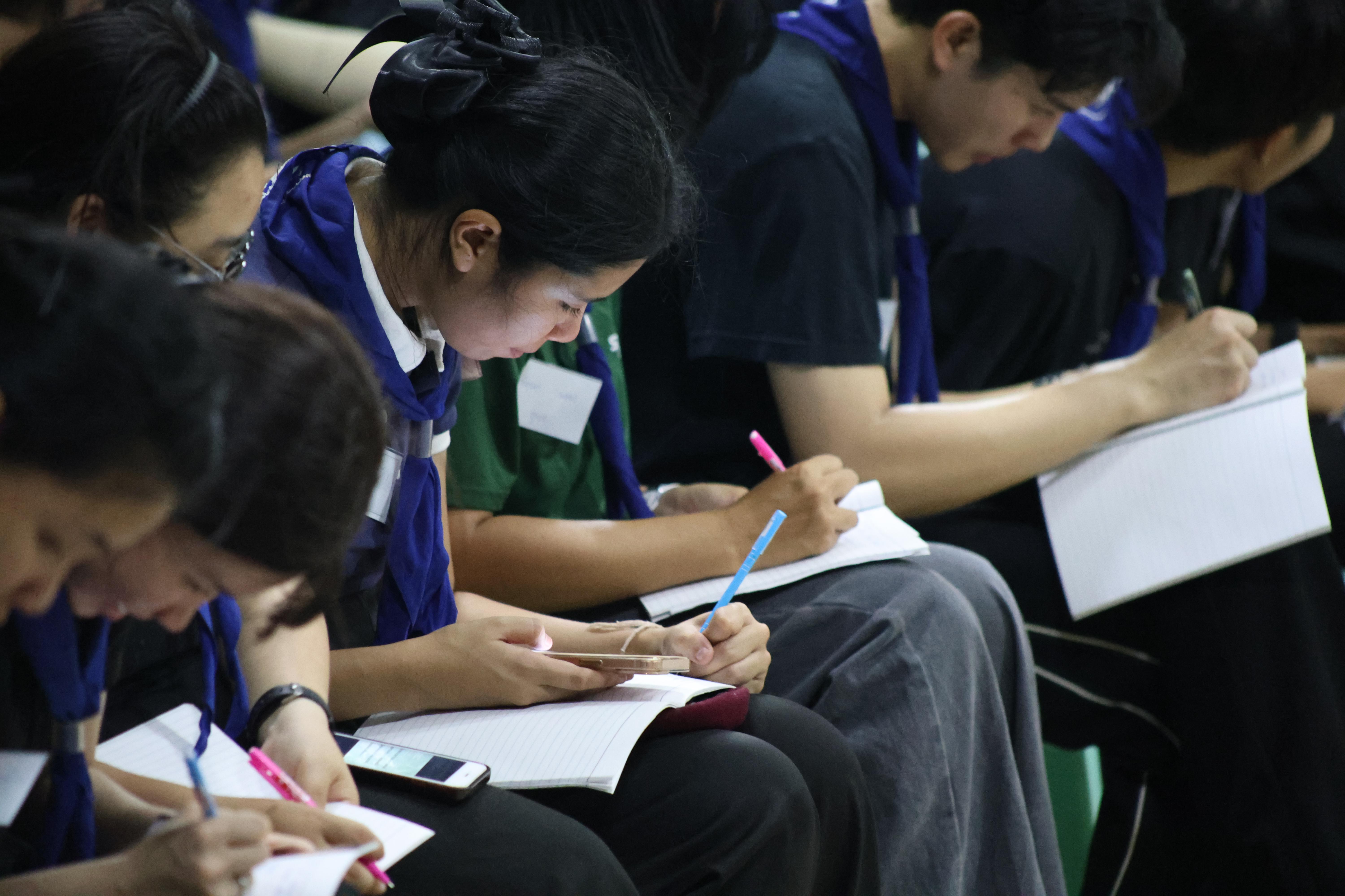 987. กิจกรรมอบรมวิชาผู้กำกับลูกเสือ ขั้นความรู้เบื้องต้น สำหรับนักศึกษาหลักสูตรประกาศนียบัตรบัณฑิต สาขาวิชาชีพครู ประจำปีการศึกษา 2568