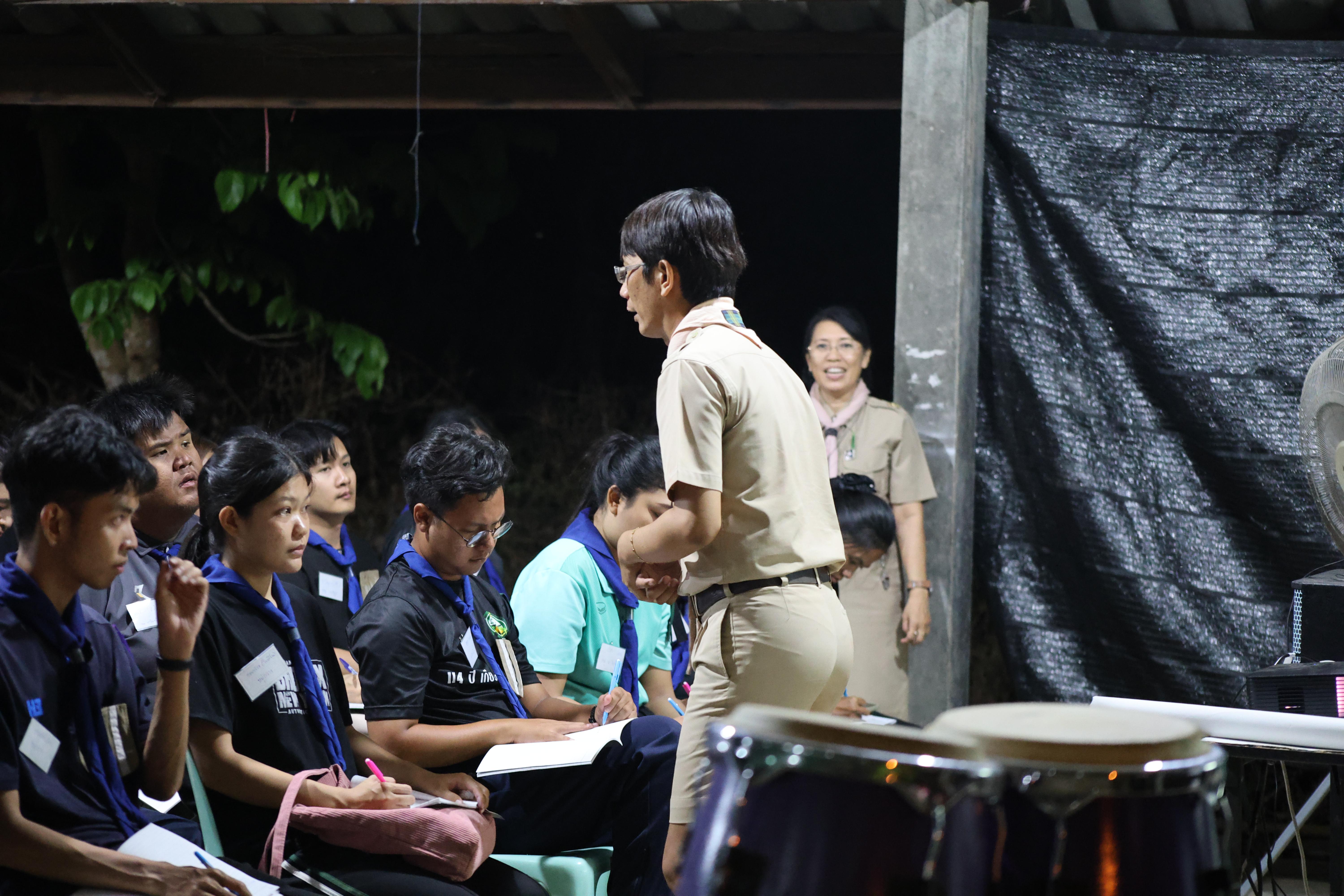 990. กิจกรรมอบรมวิชาผู้กำกับลูกเสือ ขั้นความรู้เบื้องต้น สำหรับนักศึกษาหลักสูตรประกาศนียบัตรบัณฑิต สาขาวิชาชีพครู ประจำปีการศึกษา 2568