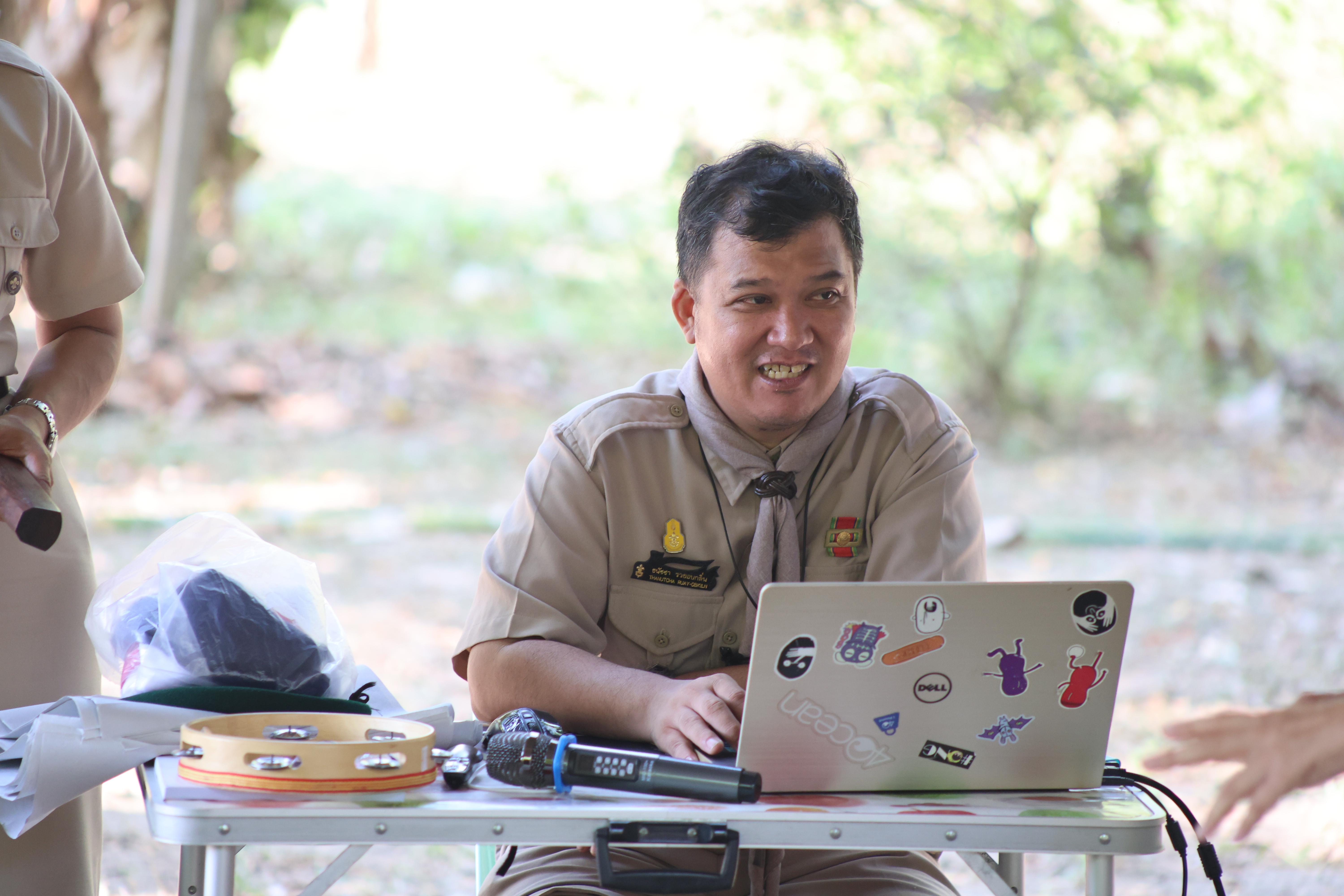 1100. กิจกรรมอบรมวิชาผู้กำกับลูกเสือ ขั้นความรู้เบื้องต้น สำหรับนักศึกษาหลักสูตรประกาศนียบัตรบัณฑิต สาขาวิชาชีพครู ประจำปีการศึกษา 2568