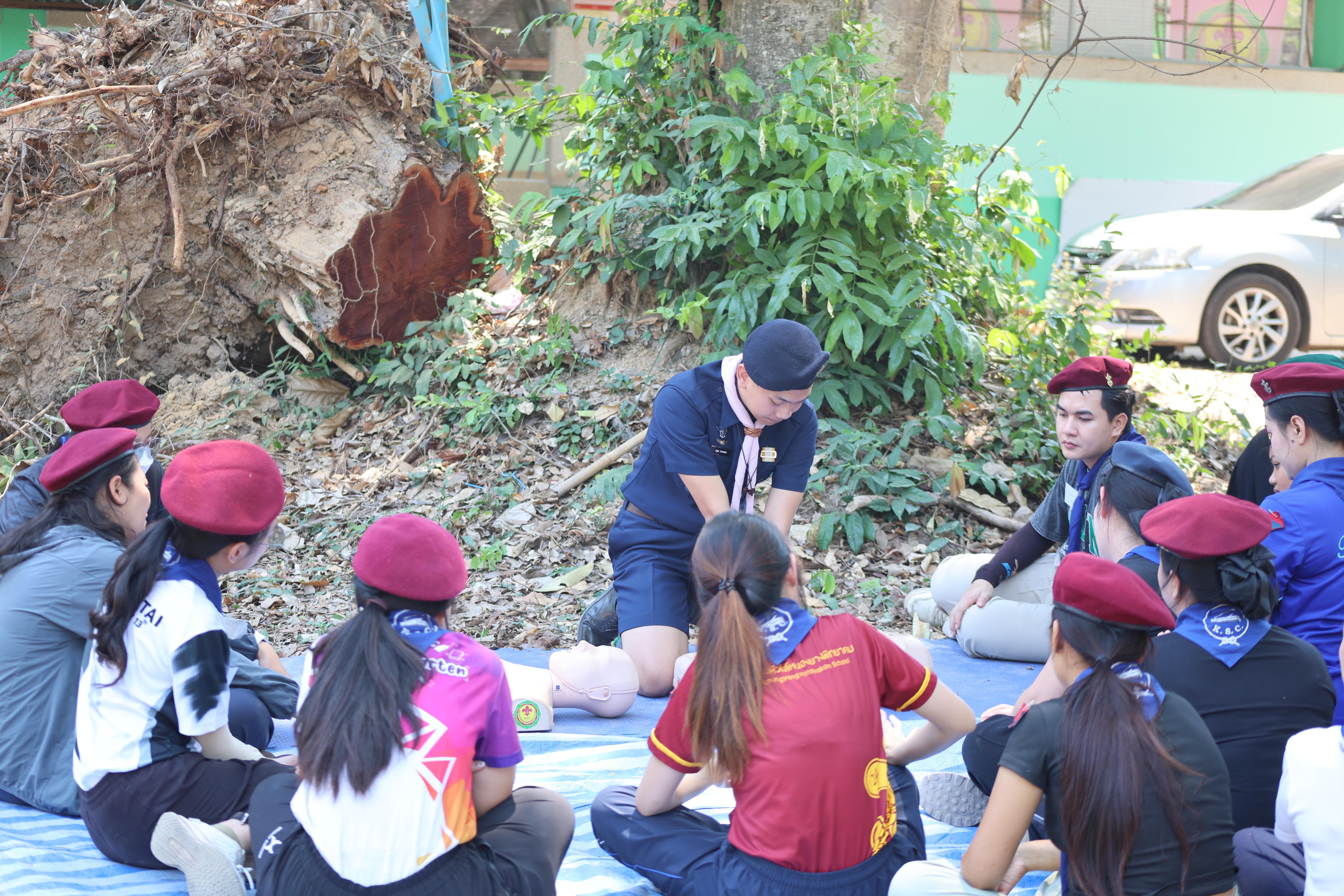 1130. กิจกรรมอบรมวิชาผู้กำกับลูกเสือ ขั้นความรู้เบื้องต้น สำหรับนักศึกษาหลักสูตรประกาศนียบัตรบัณฑิต สาขาวิชาชีพครู ประจำปีการศึกษา 2568