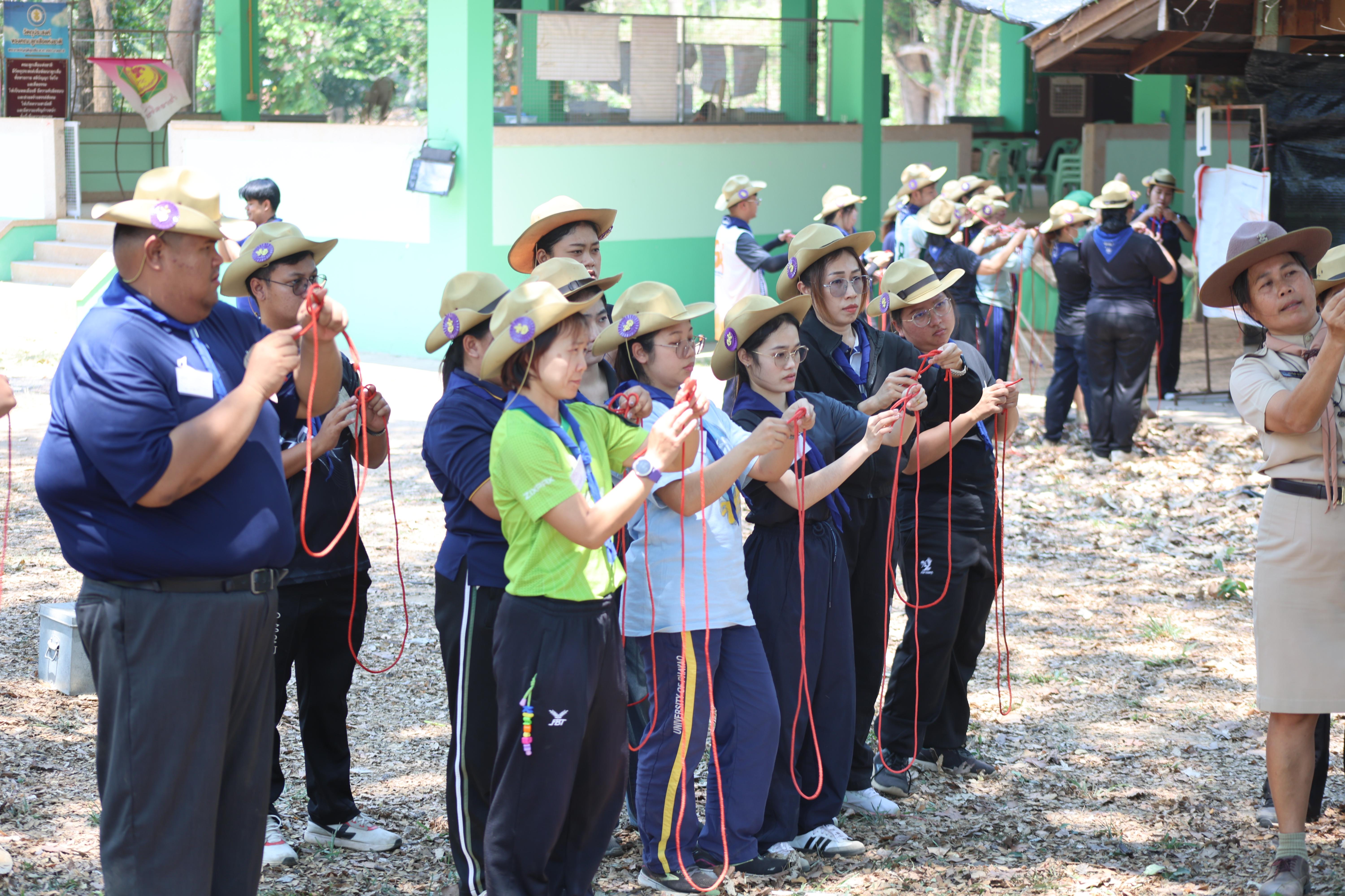 1166. กิจกรรมอบรมวิชาผู้กำกับลูกเสือ ขั้นความรู้เบื้องต้น สำหรับนักศึกษาหลักสูตรประกาศนียบัตรบัณฑิต สาขาวิชาชีพครู ประจำปีการศึกษา 2568