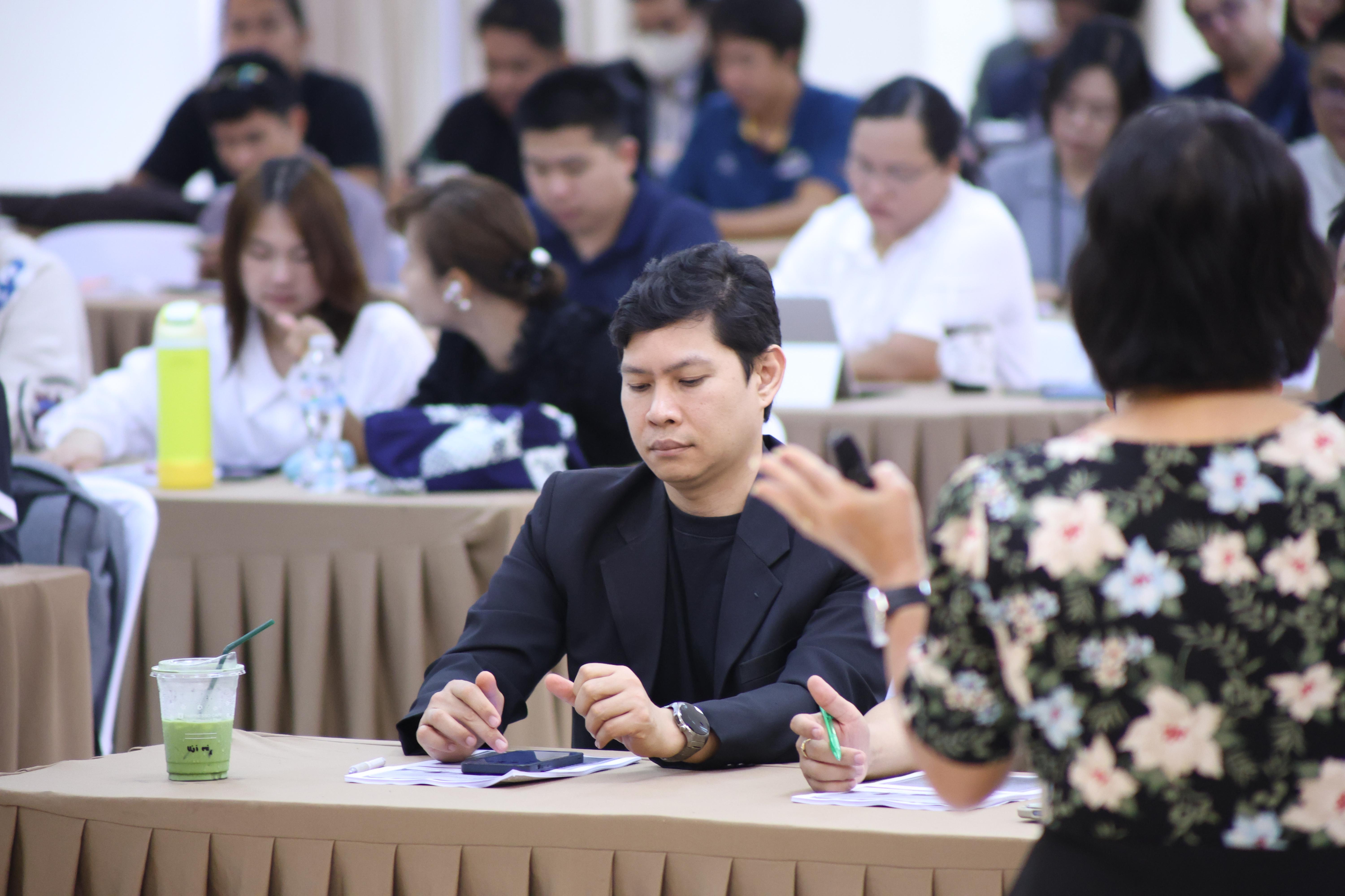 137. การอบรมในโมดูลที่ 7  เรื่อง “หลักสูตรและศาสตร์การสอน ”