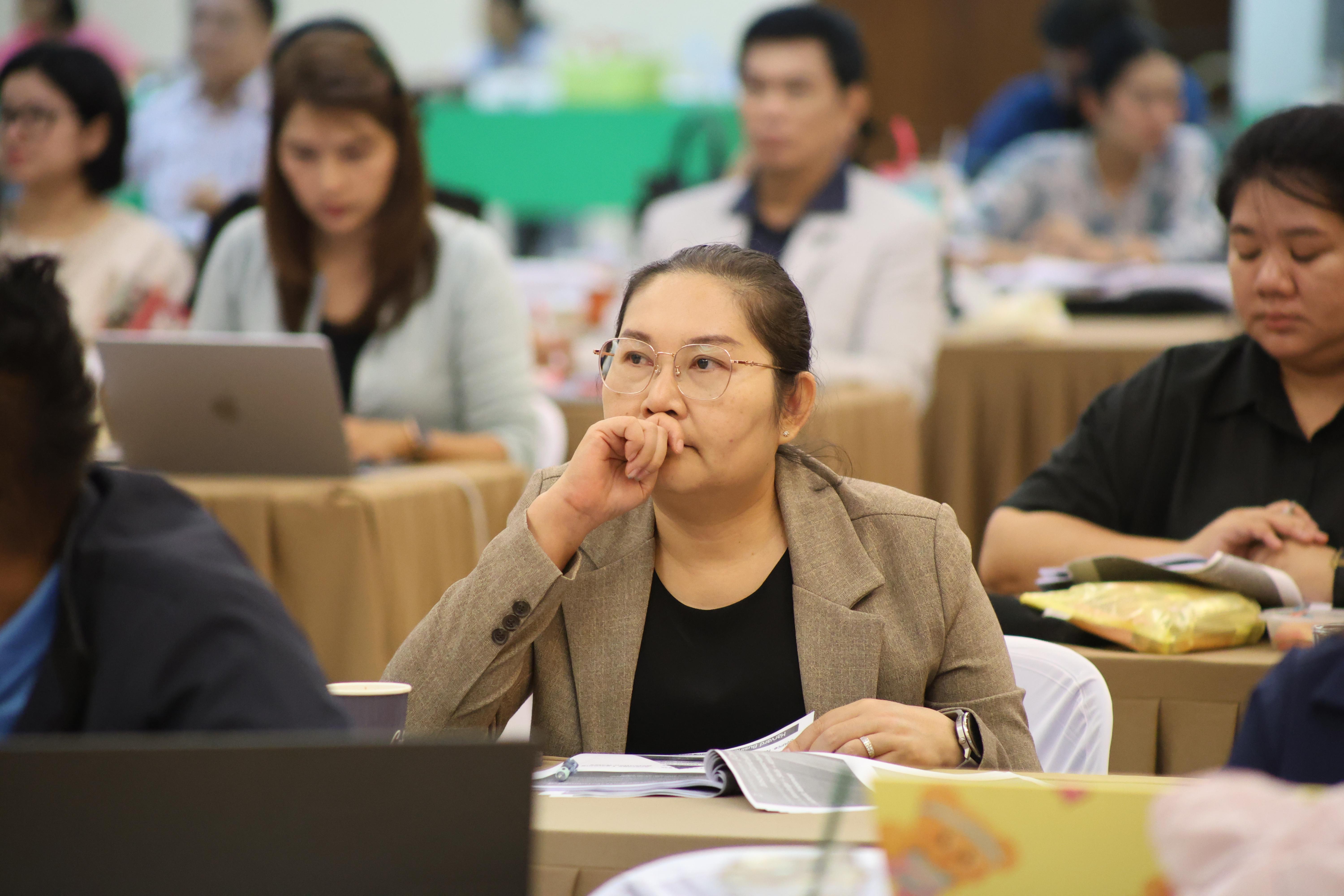 192. การอบรมในโมดูลที่ 7  เรื่อง “หลักสูตรและศาสตร์การสอน ”