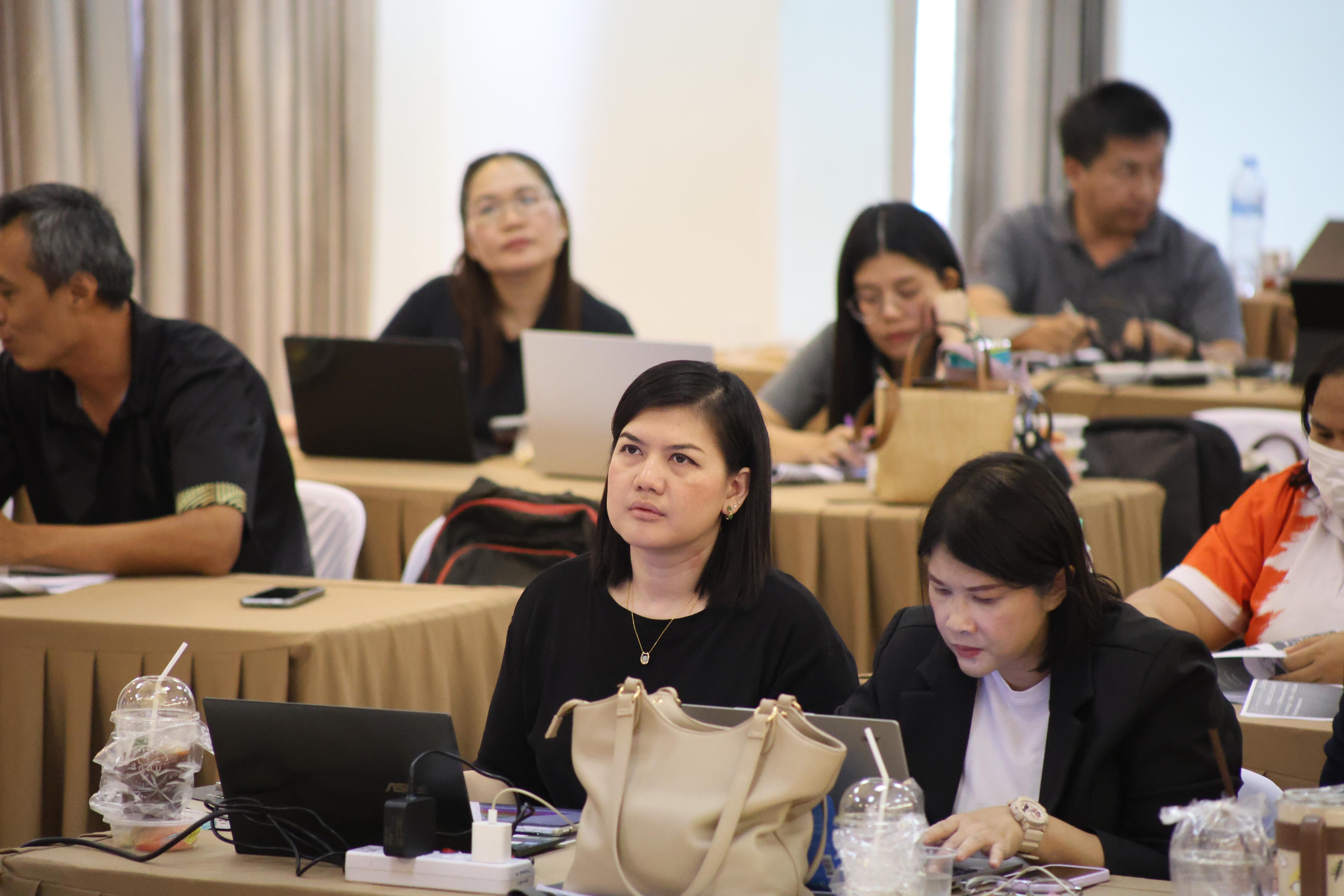 201. การอบรมในโมดูลที่ 7  เรื่อง “หลักสูตรและศาสตร์การสอน ”