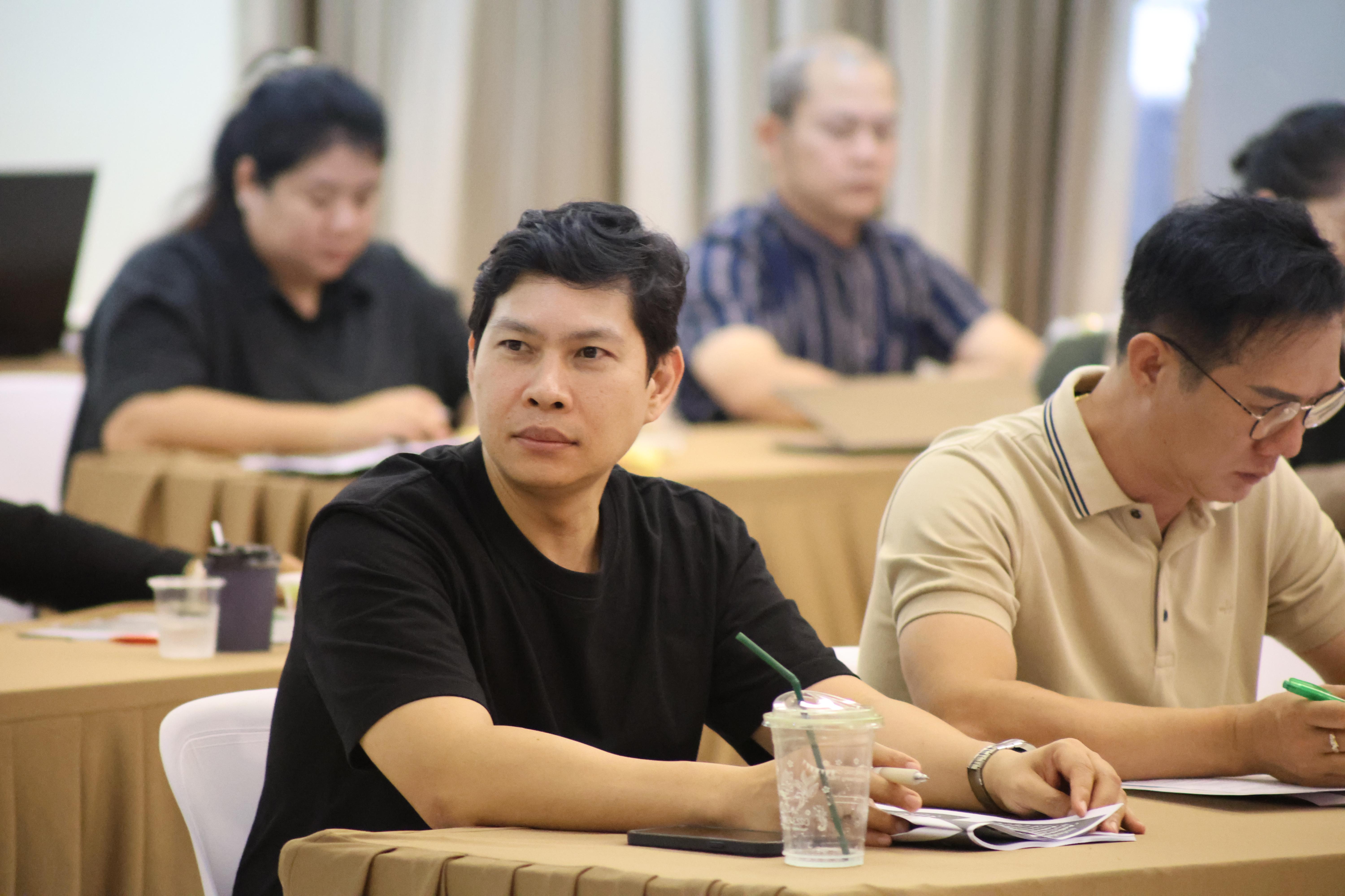 211. การอบรมในโมดูลที่ 7  เรื่อง “หลักสูตรและศาสตร์การสอน ”