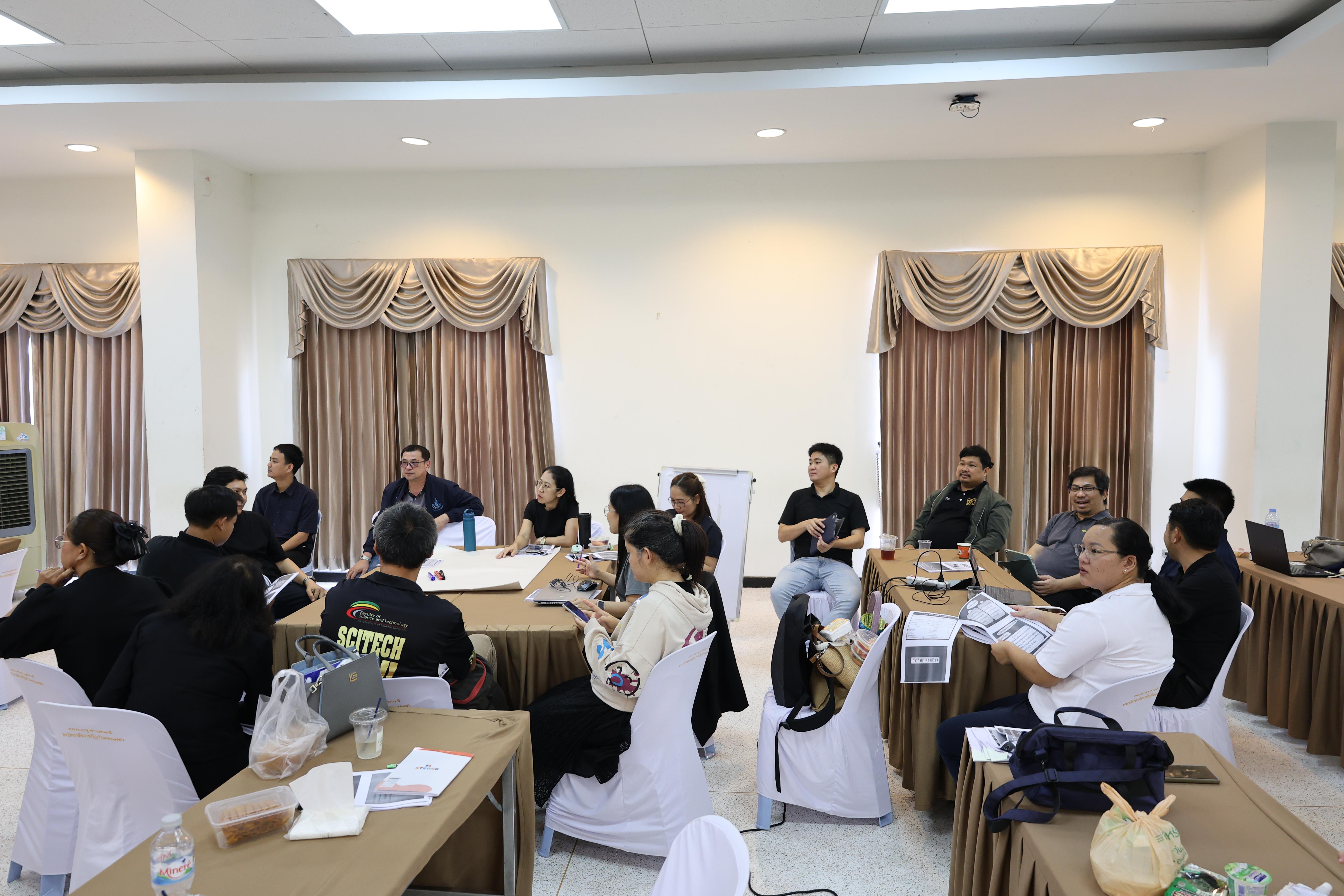 256. การอบรมในโมดูลที่ 7  เรื่อง “หลักสูตรและศาสตร์การสอน ”