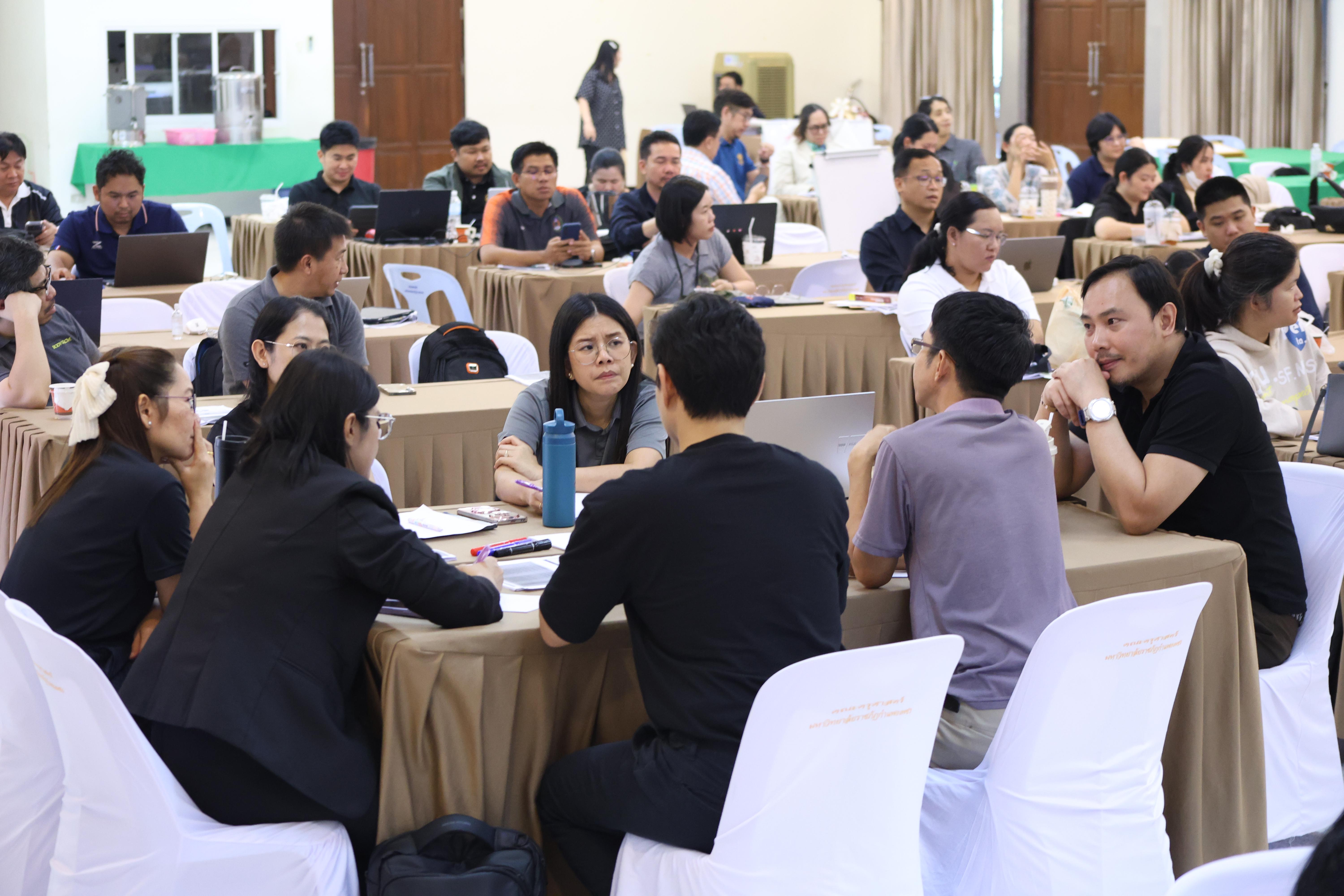 369. การอบรมในโมดูลที่ 7  เรื่อง “หลักสูตรและศาสตร์การสอน ”