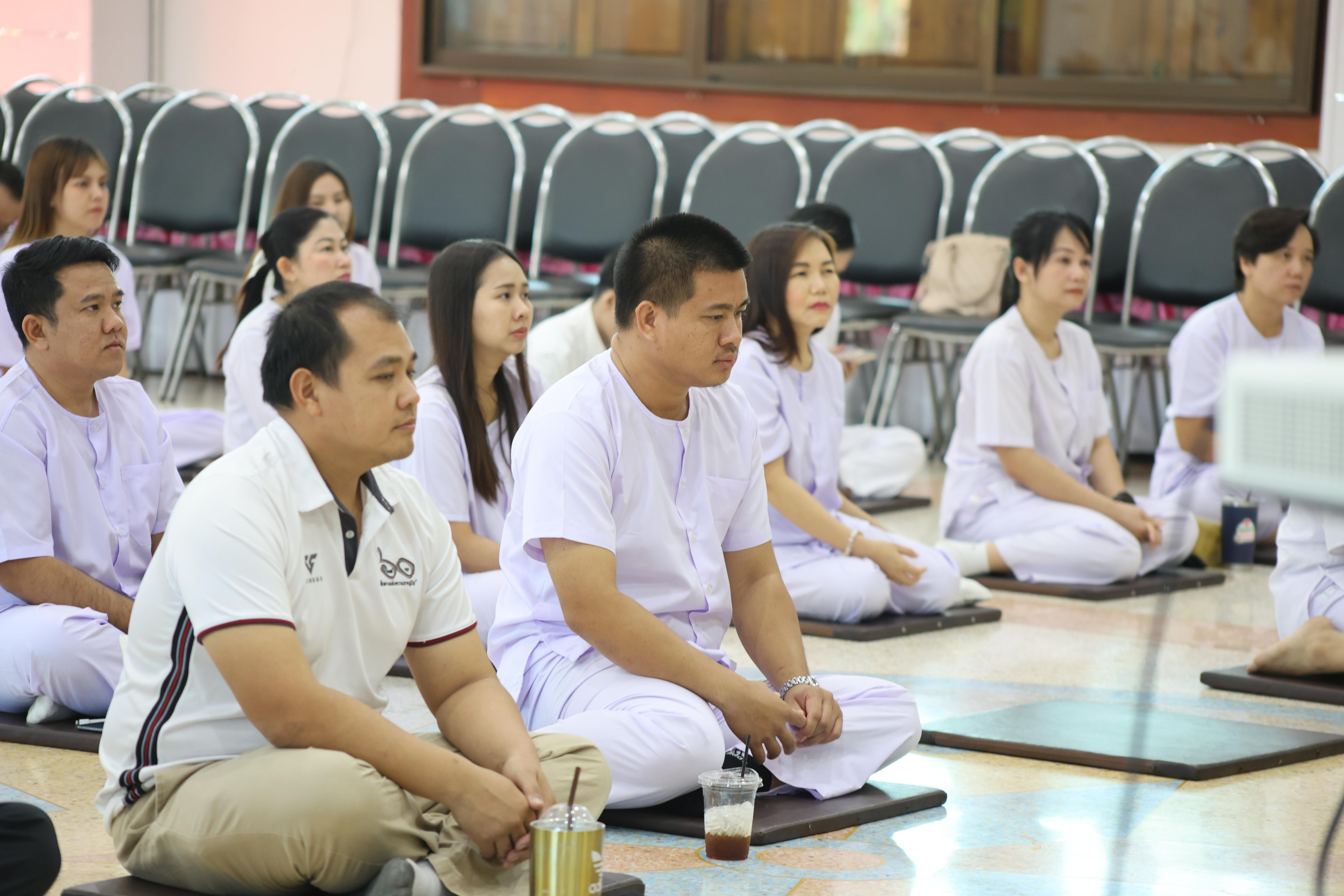 16. โครงการสัมมนาเป็นคณะ "การพัฒนาคุณธรรมจริยธรรมของนักบริหารการศึกษา" ประจำปีการศึกษา2568