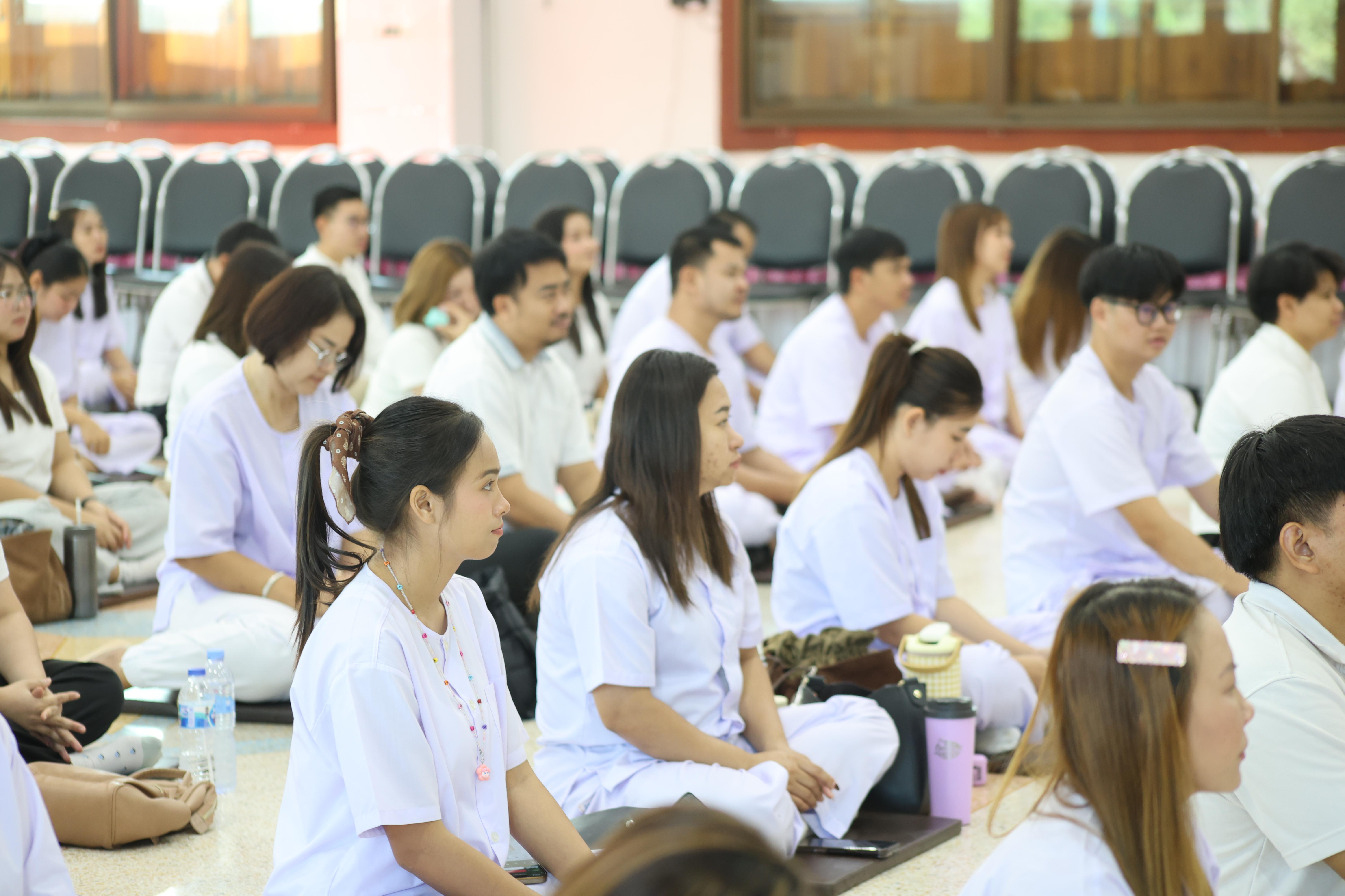 29. โครงการสัมมนาเป็นคณะ "การพัฒนาคุณธรรมจริยธรรมของนักบริหารการศึกษา" ประจำปีการศึกษา2568