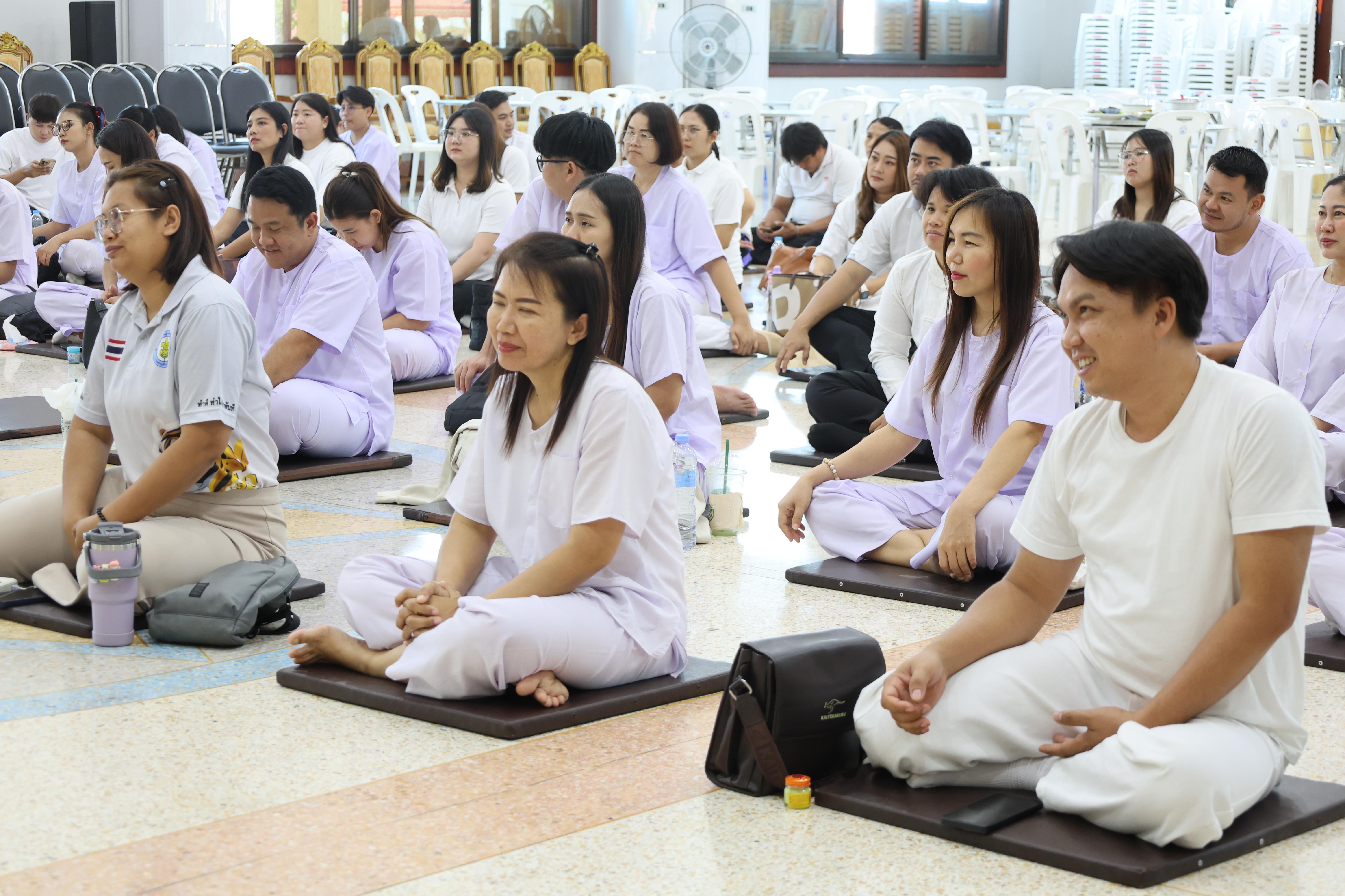 120. โครงการสัมมนาเป็นคณะ "การพัฒนาคุณธรรมจริยธรรมของนักบริหารการศึกษา" ประจำปีการศึกษา2568