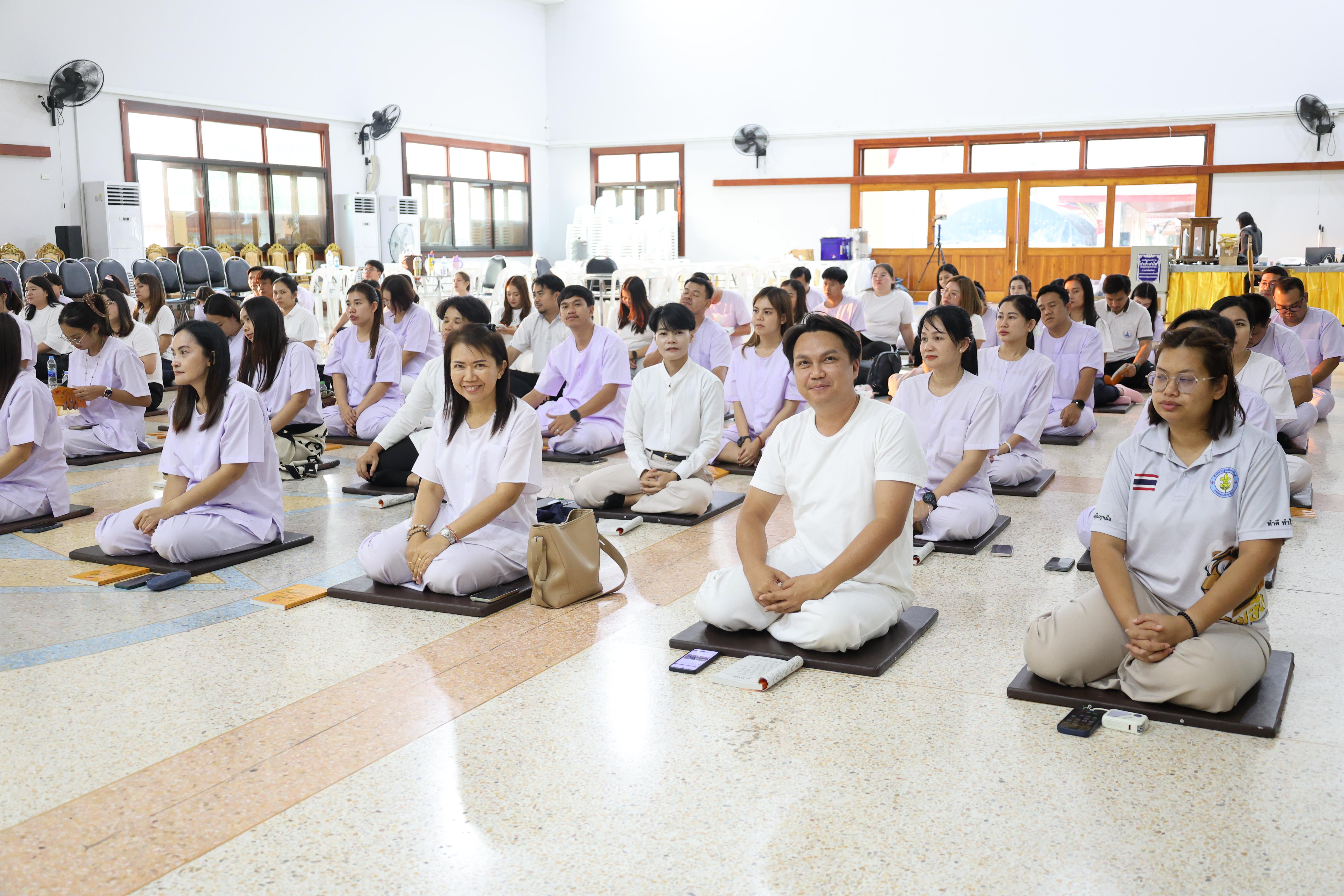 322. โครงการสัมมนาเป็นคณะ "การพัฒนาคุณธรรมจริยธรรมของนักบริหารการศึกษา" ประจำปีการศึกษา2568
