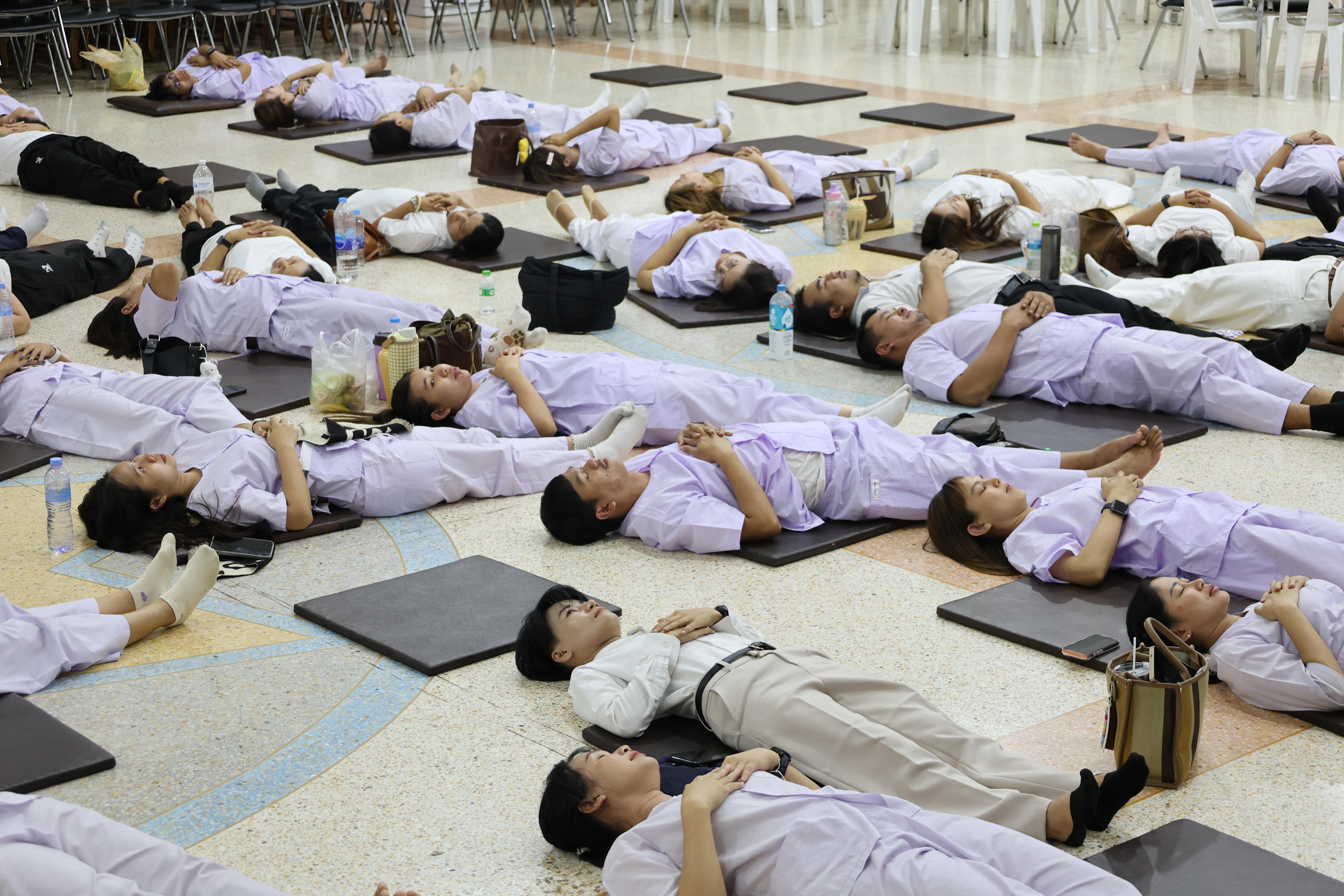 462. โครงการสัมมนาเป็นคณะ "การพัฒนาคุณธรรมจริยธรรมของนักบริหารการศึกษา" ประจำปีการศึกษา2568