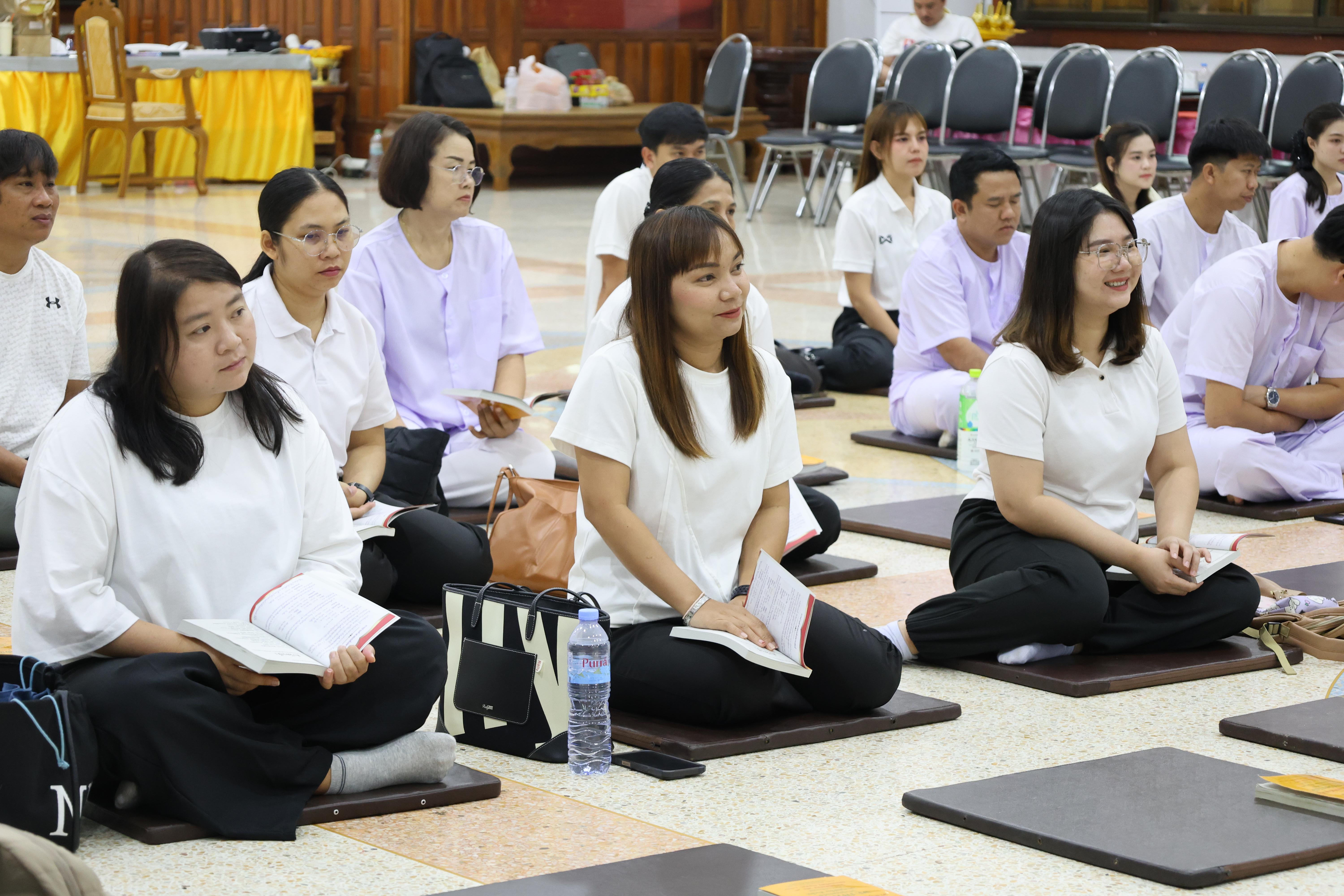 490. โครงการสัมมนาเป็นคณะ "การพัฒนาคุณธรรมจริยธรรมของนักบริหารการศึกษา" ประจำปีการศึกษา2568
