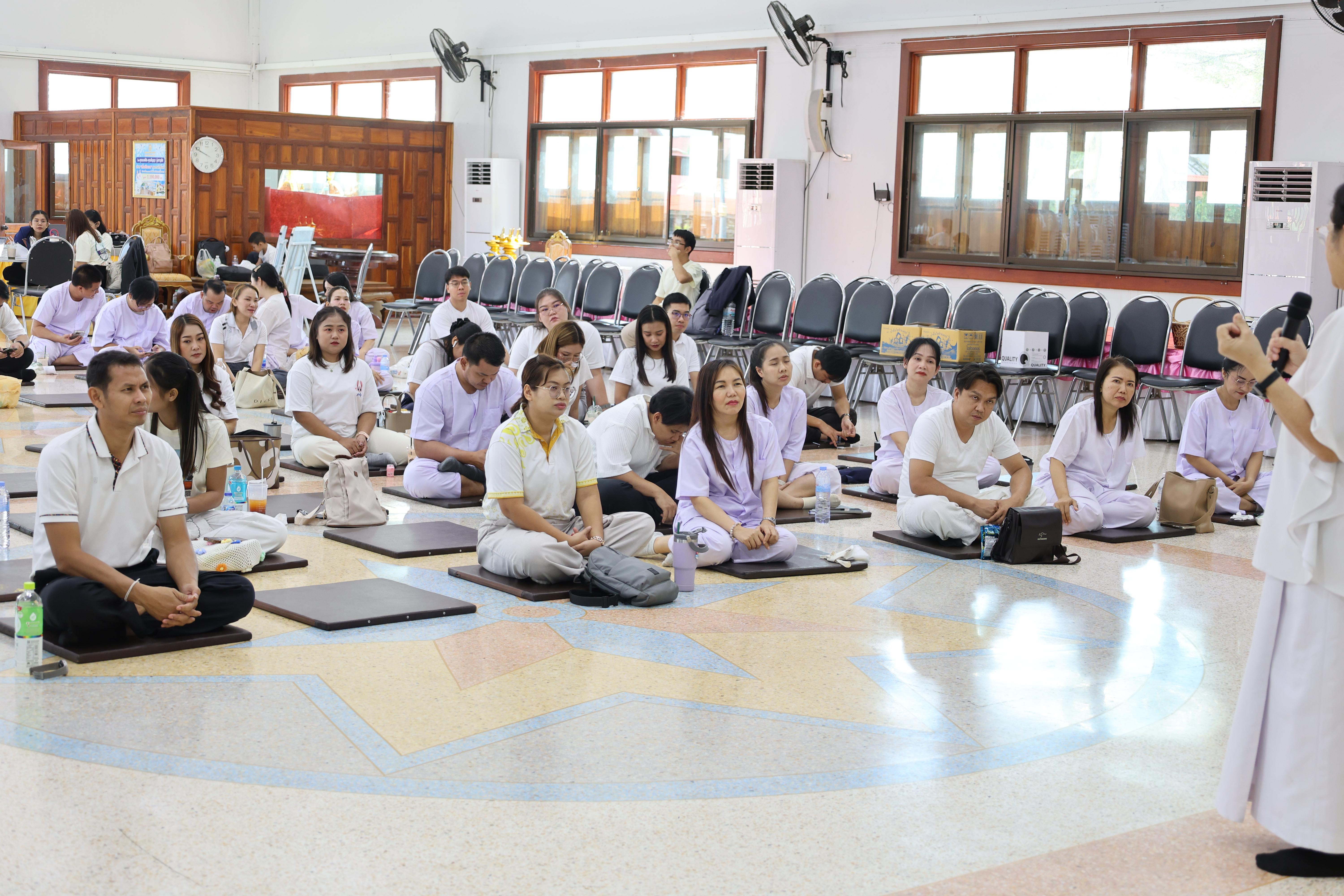 598. โครงการสัมมนาเป็นคณะ "การพัฒนาคุณธรรมจริยธรรมของนักบริหารการศึกษา" ประจำปีการศึกษา2568