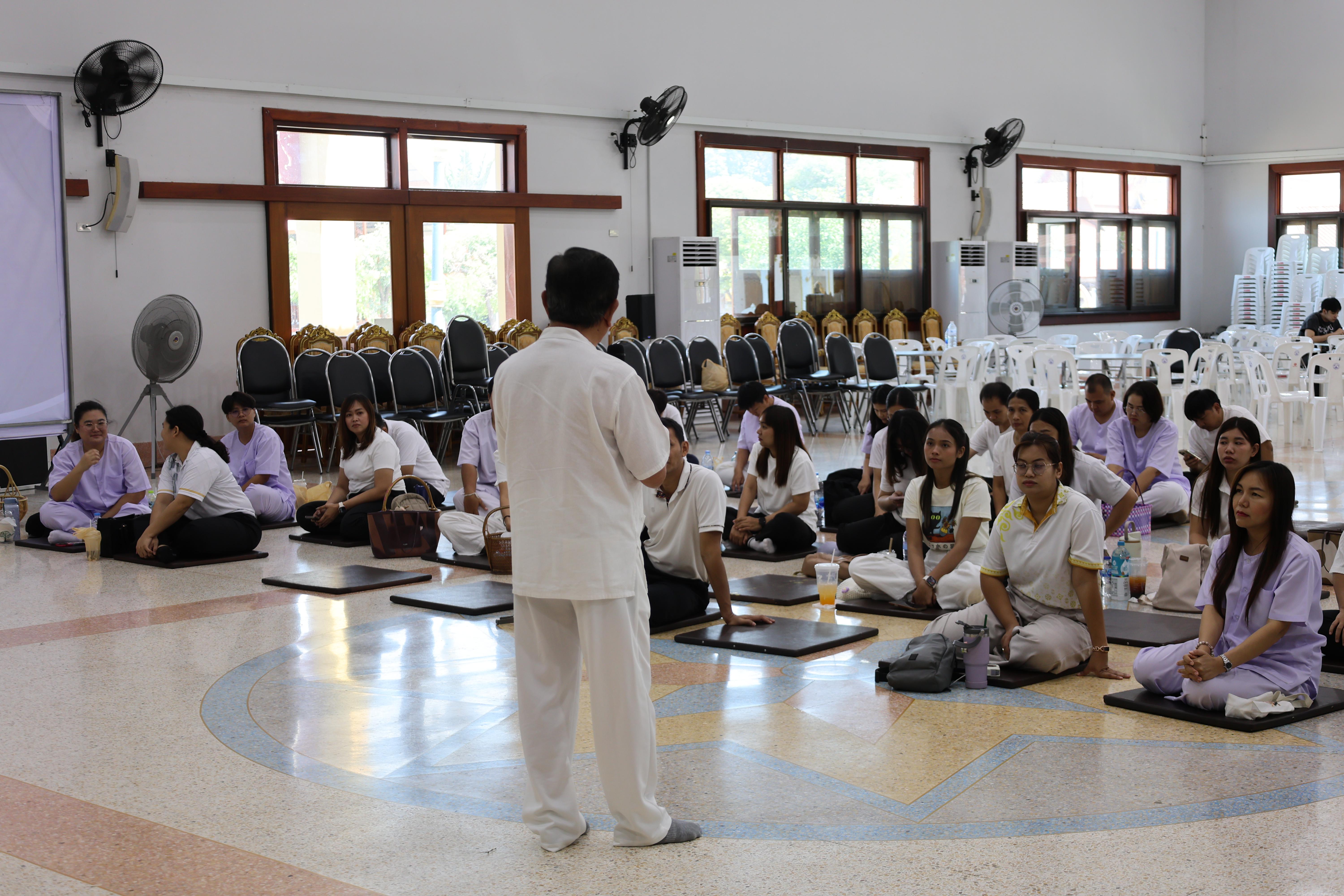 627. โครงการสัมมนาเป็นคณะ "การพัฒนาคุณธรรมจริยธรรมของนักบริหารการศึกษา" ประจำปีการศึกษา2568