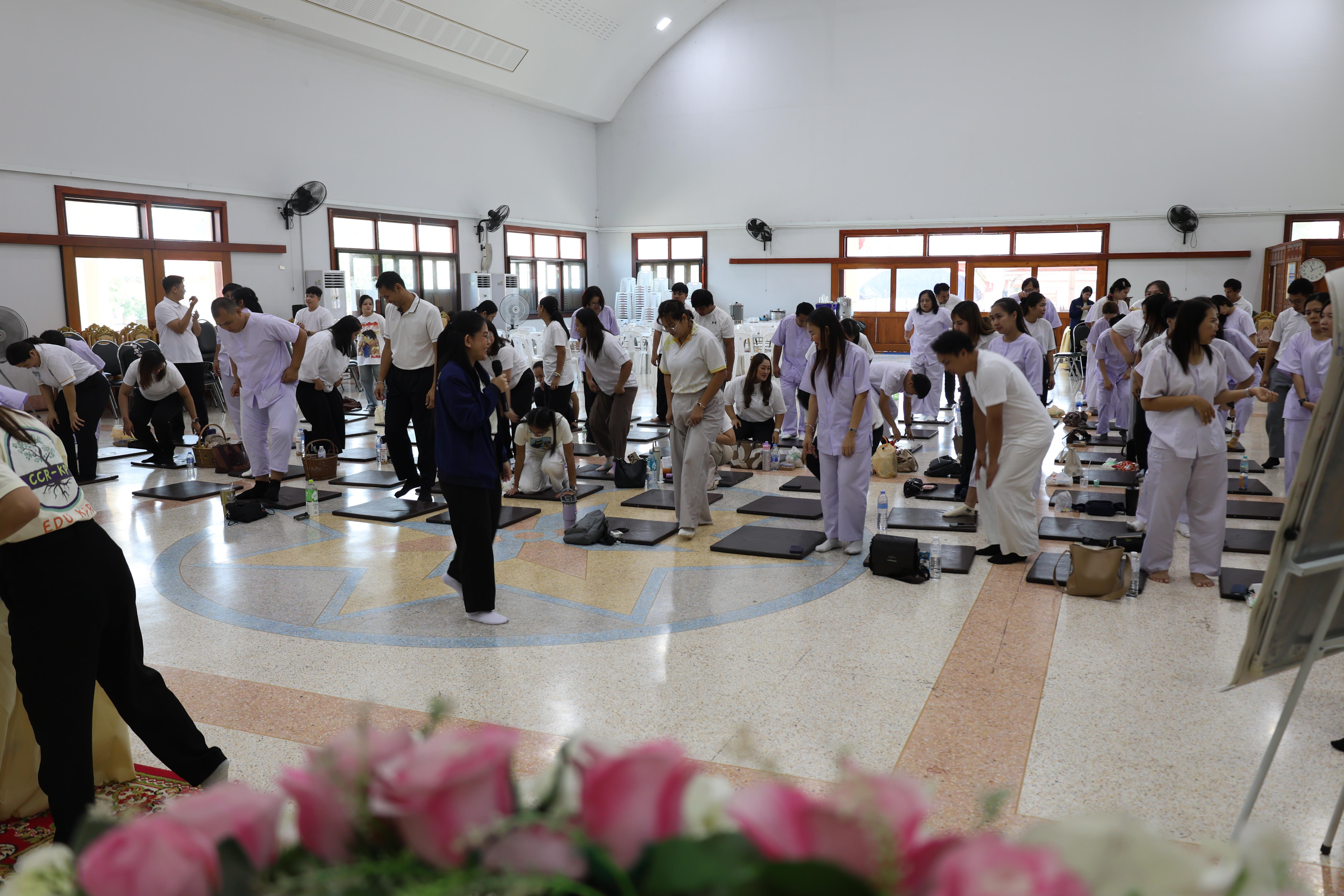 695. โครงการสัมมนาเป็นคณะ "การพัฒนาคุณธรรมจริยธรรมของนักบริหารการศึกษา" ประจำปีการศึกษา2568