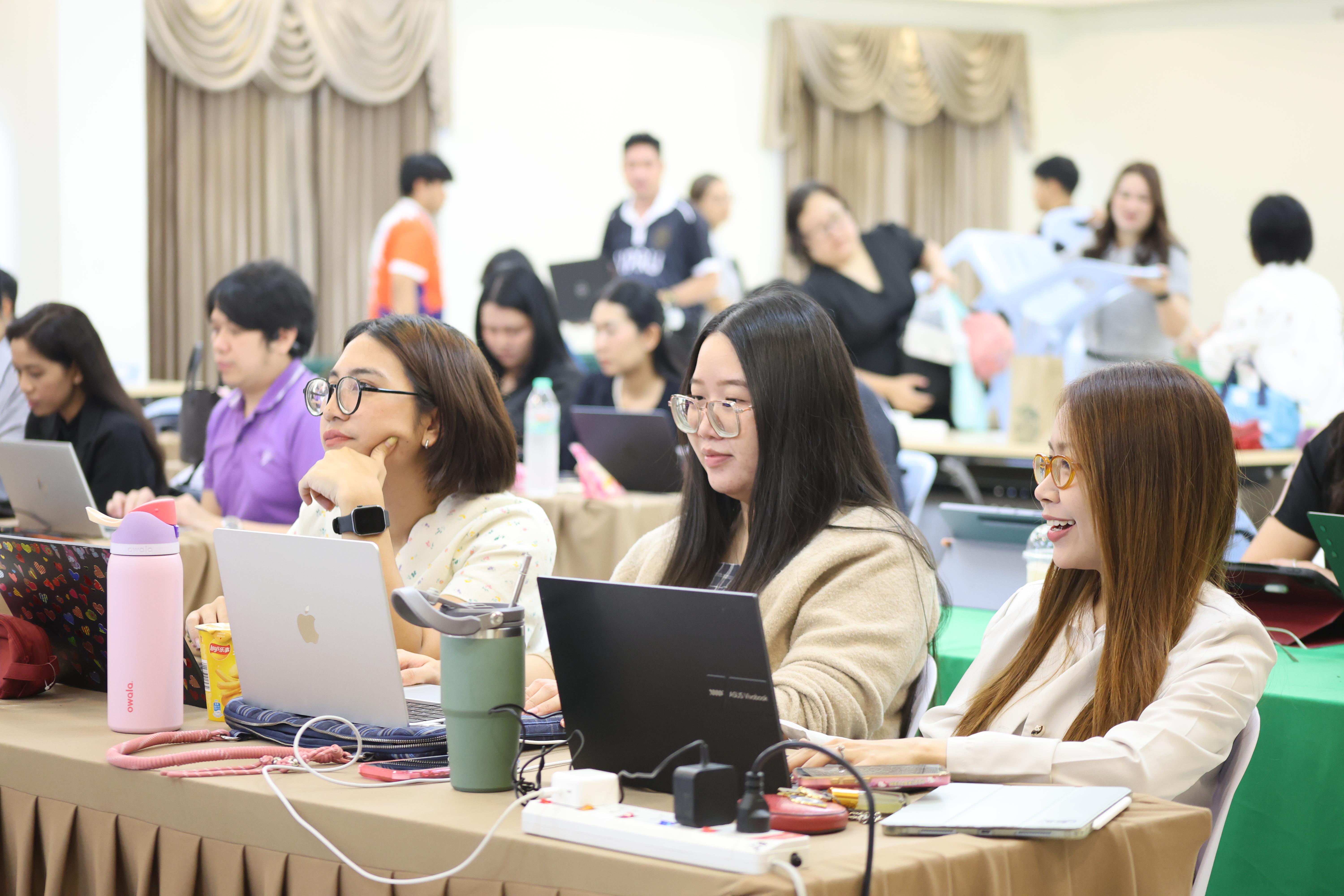 64. การอบรมในโมดูลที่ 8 เรื่อง “เทคโนโลยีดิจิทัลในการจัดการเรียนรู้” โดย ผู้ช่วยศาสตราจารย์ ดร.นรินธน์ นนทมาลย์