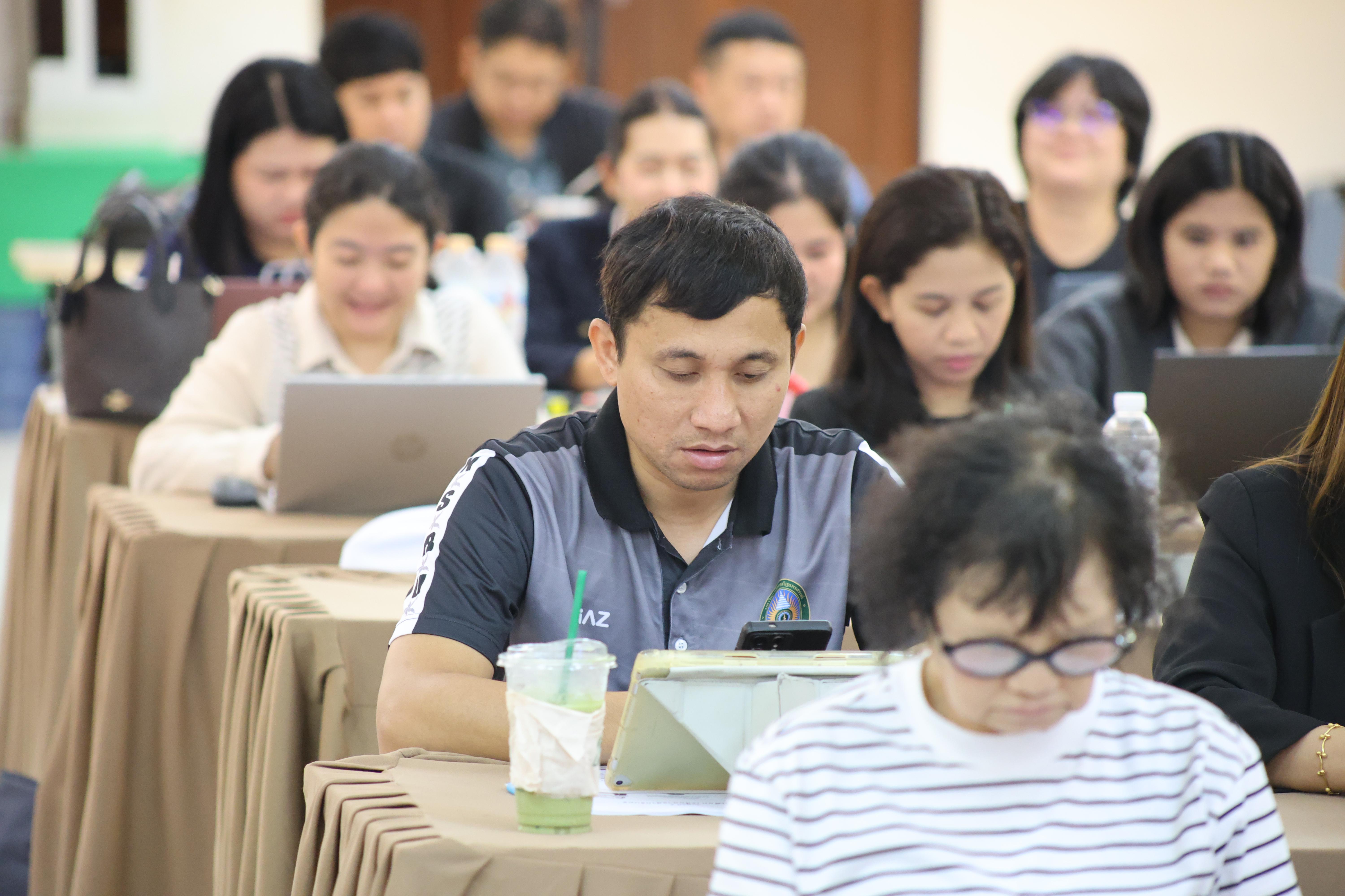 82. วันนี้เป็นการอบรมในโมดูลที่ 2  เรื่อง “ภาษาเพื่อการสื่อสารสำหรับครู”