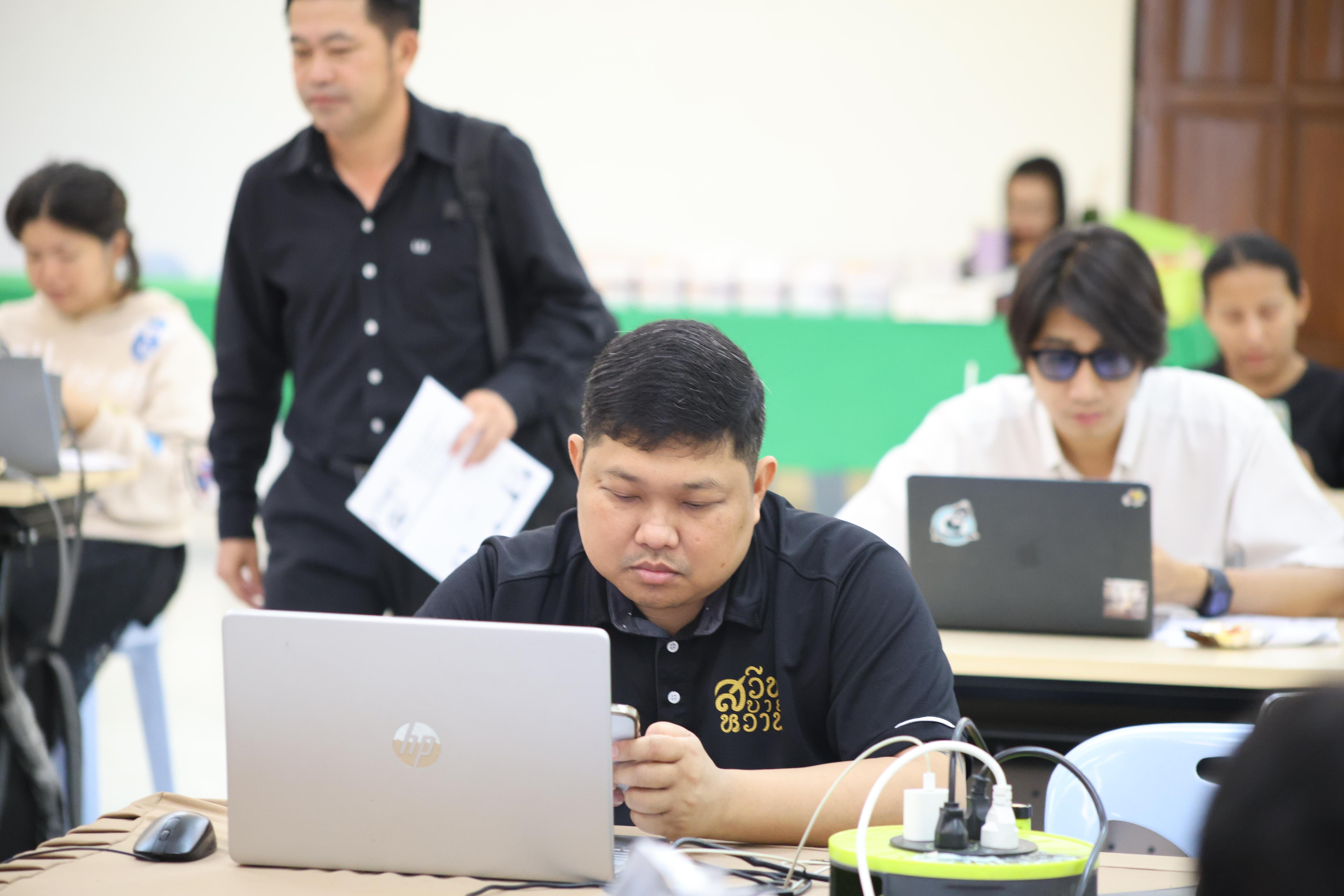 87. วันนี้เป็นการอบรมในโมดูลที่ 2  เรื่อง “ภาษาเพื่อการสื่อสารสำหรับครู”