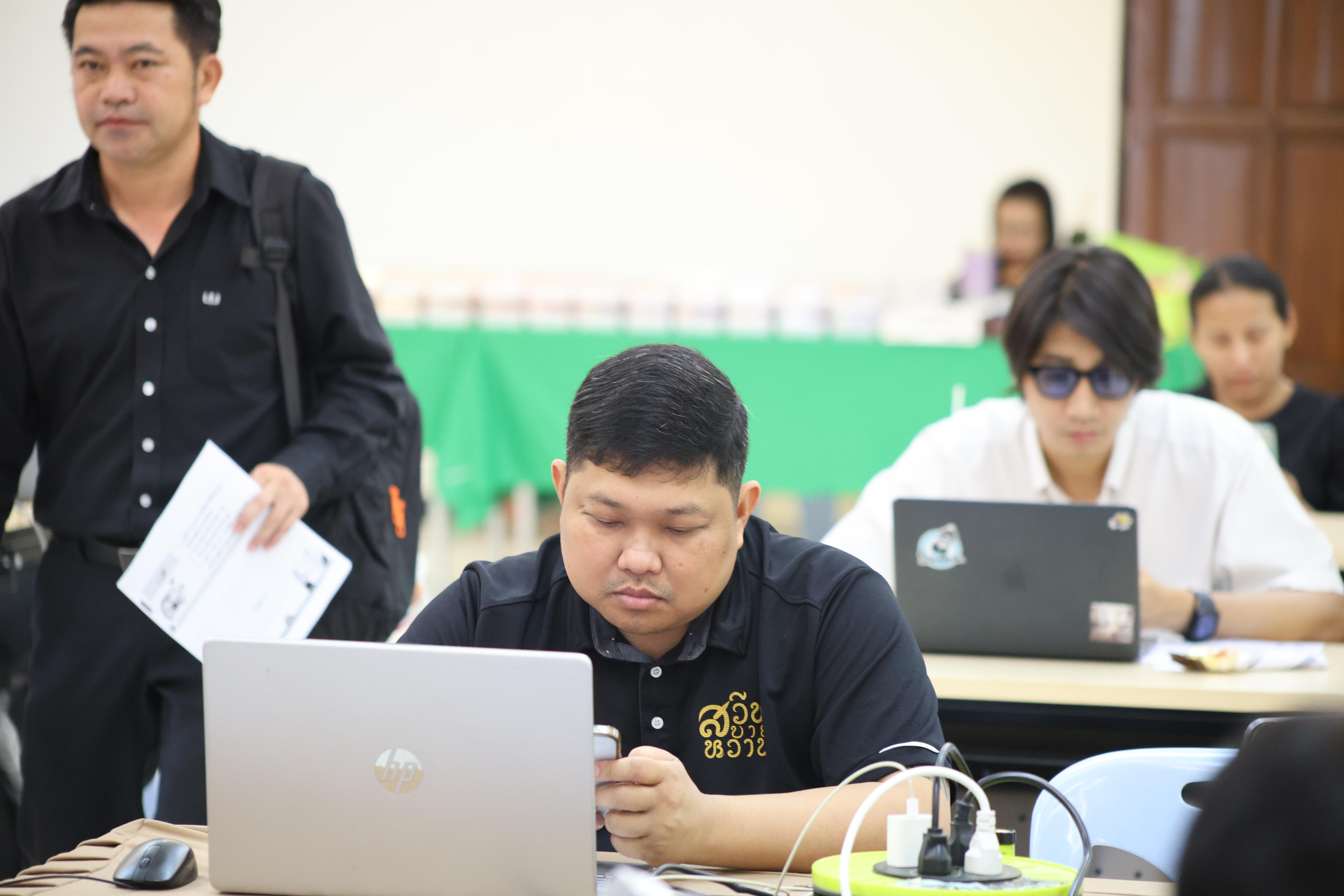 88. วันนี้เป็นการอบรมในโมดูลที่ 2  เรื่อง “ภาษาเพื่อการสื่อสารสำหรับครู”